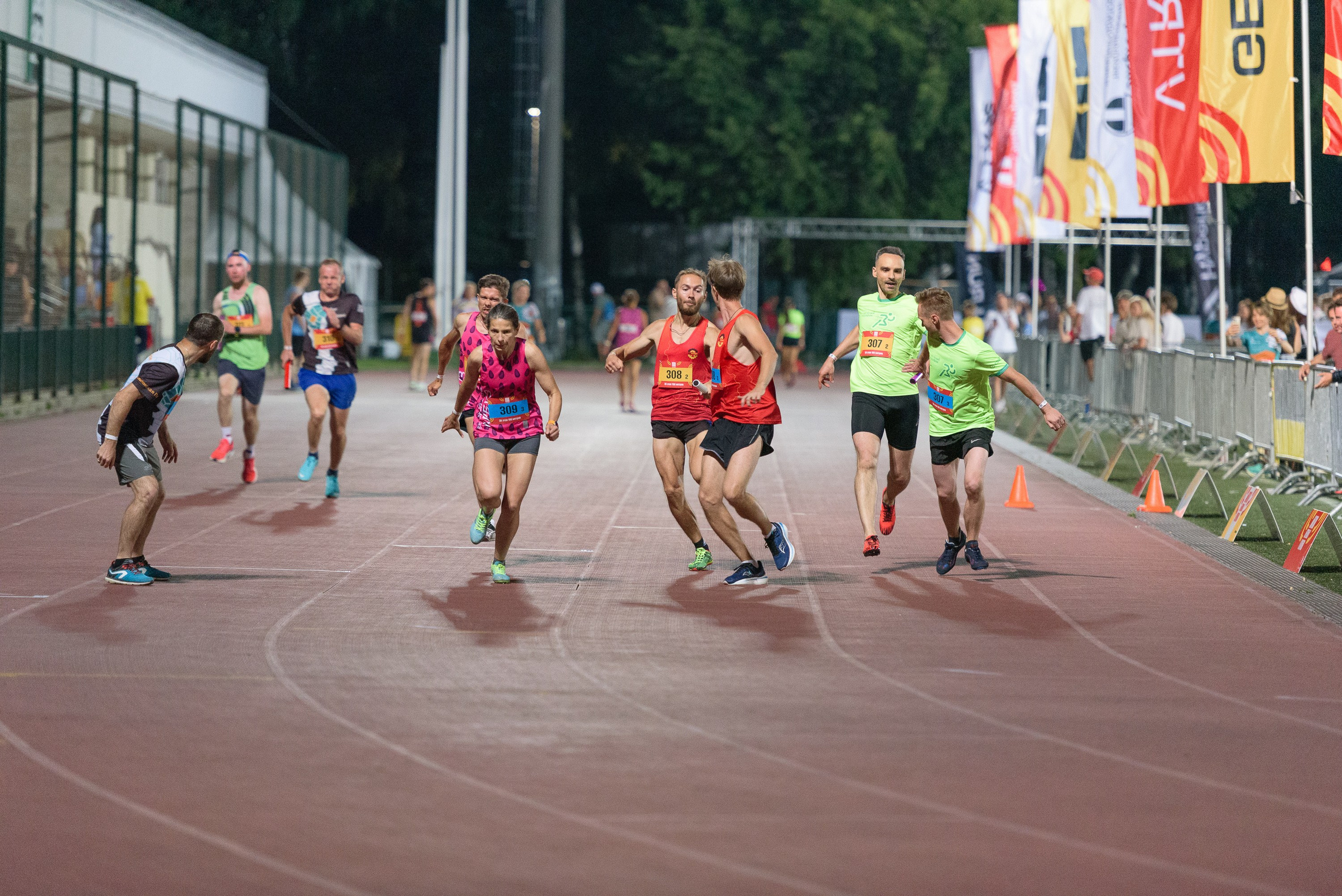 Битва беговых клубов. Репортажный фотограф Сергей Квартальнов