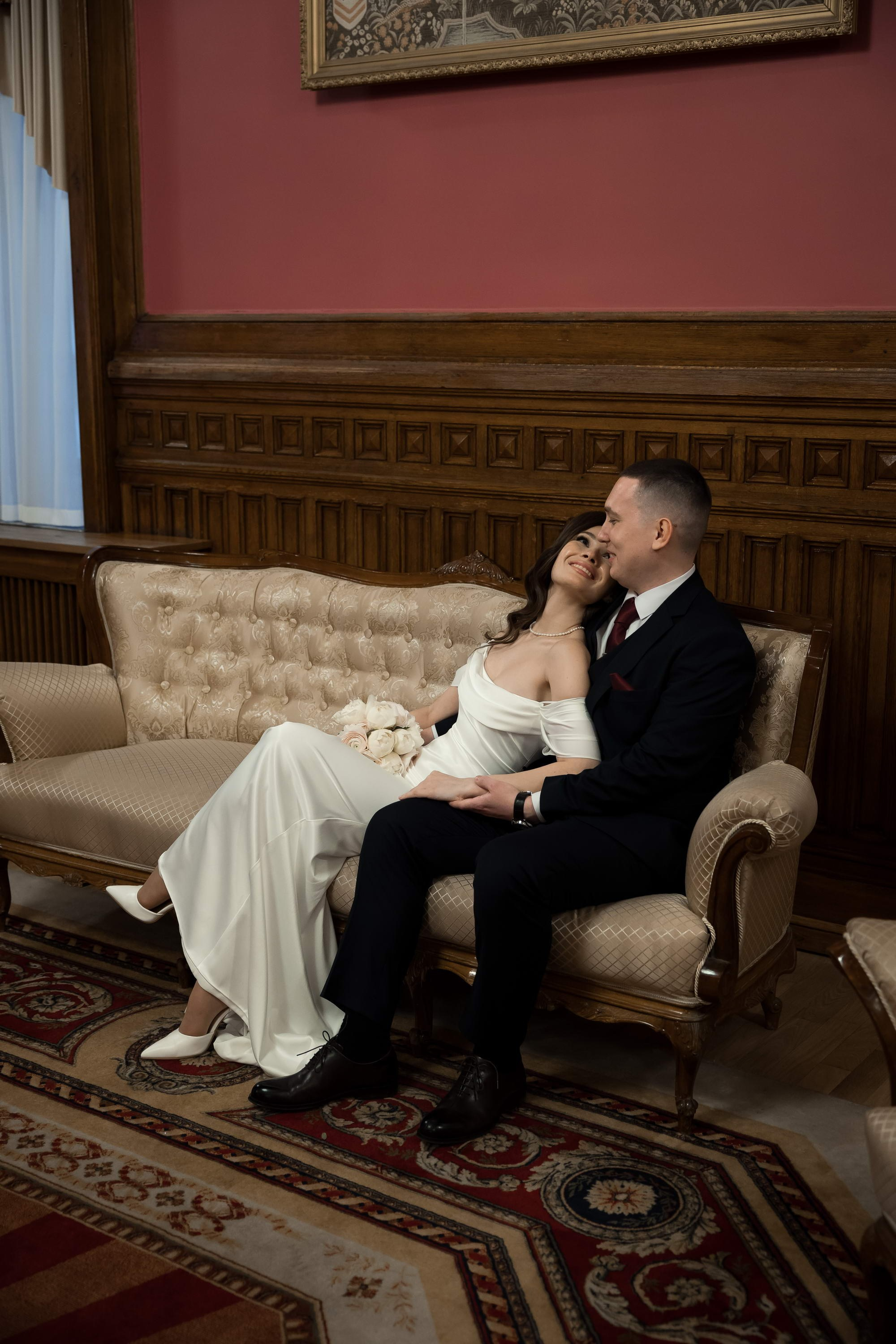 Свадебная фотосессия на Фурштатской. Свадебный фотограф Игорь Брундасов 8PHOTO на свадьбу венчание загс СПб