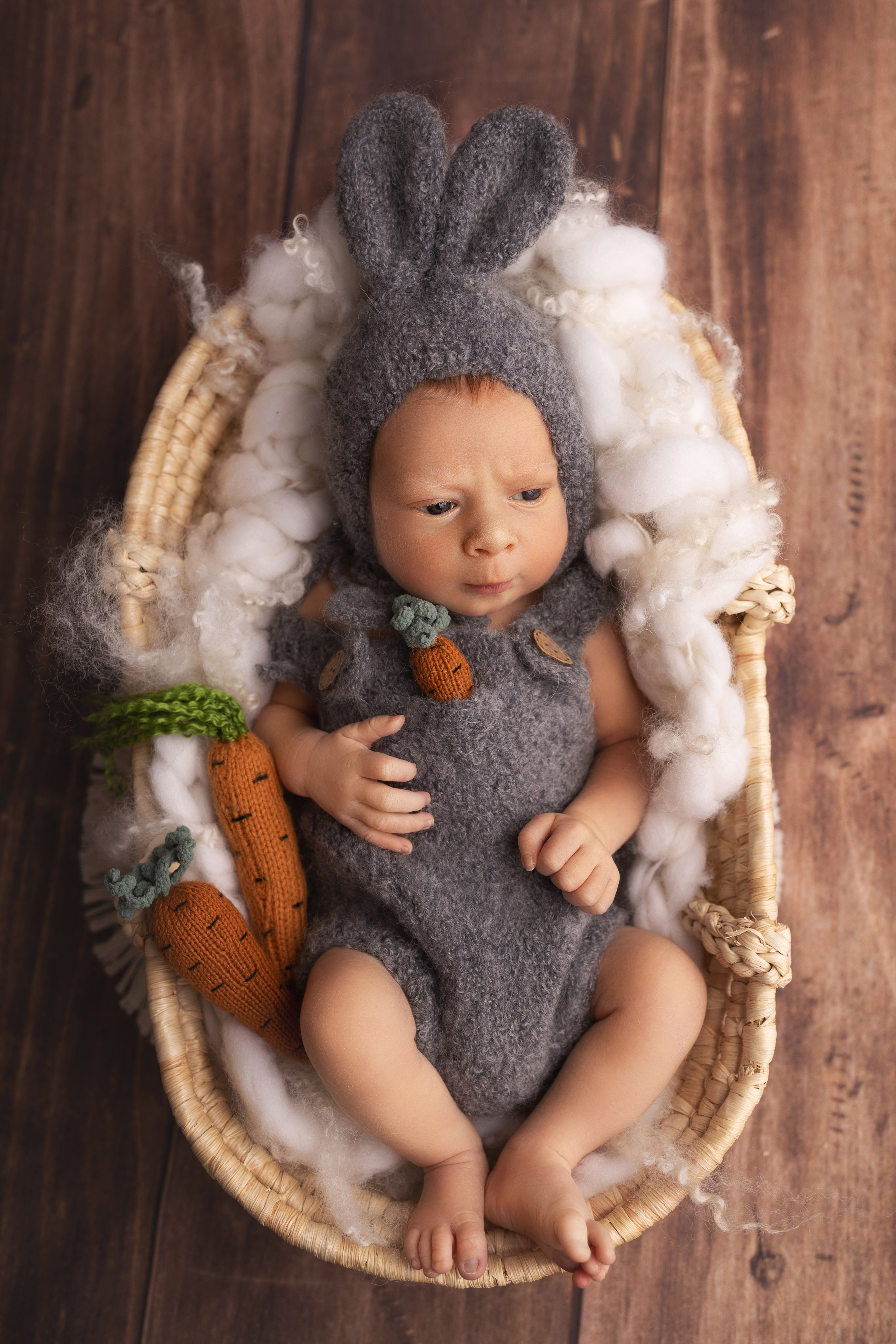 Классическая фотосессия малыша. Фотограф новорожденных малышей в Омске и Омской области Эльвира Камаева