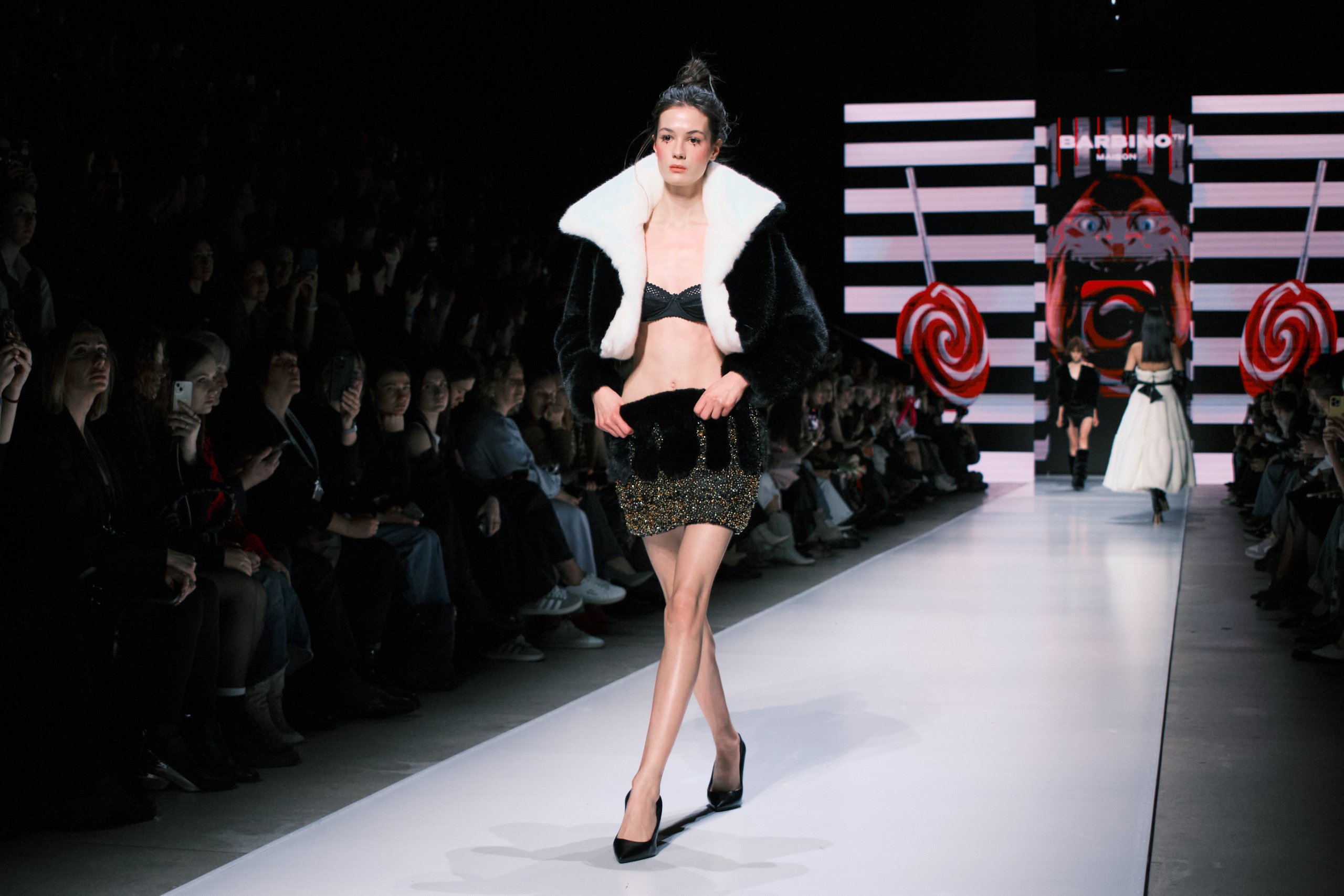 Moscow Fashion Week — Barbino Maison. Профессиональный фотограф в Москве Павел Жданов