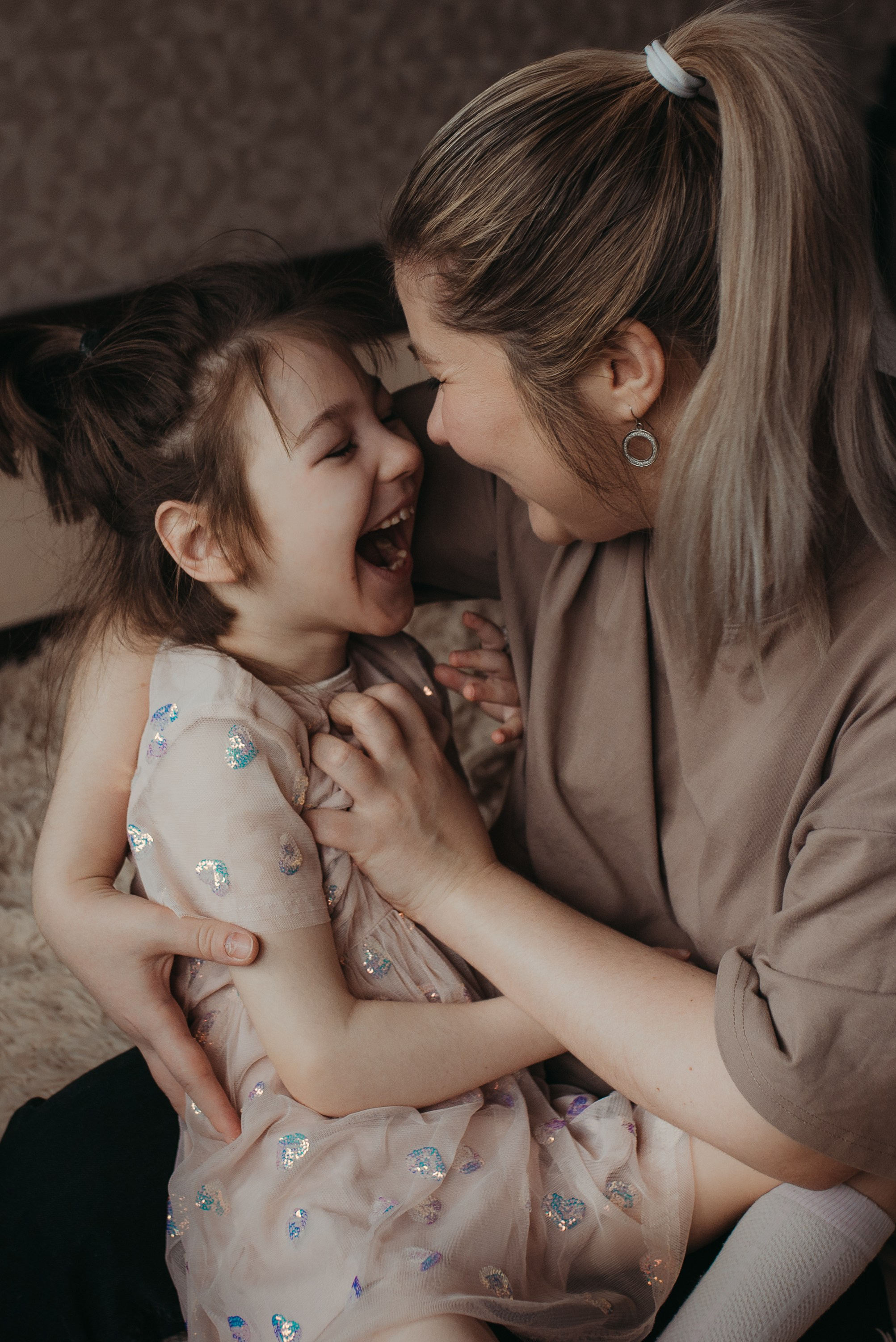 Айгюль и Анисия. Семейный и детский фотограф в Новосибирске и Краснообске — Анна Ким