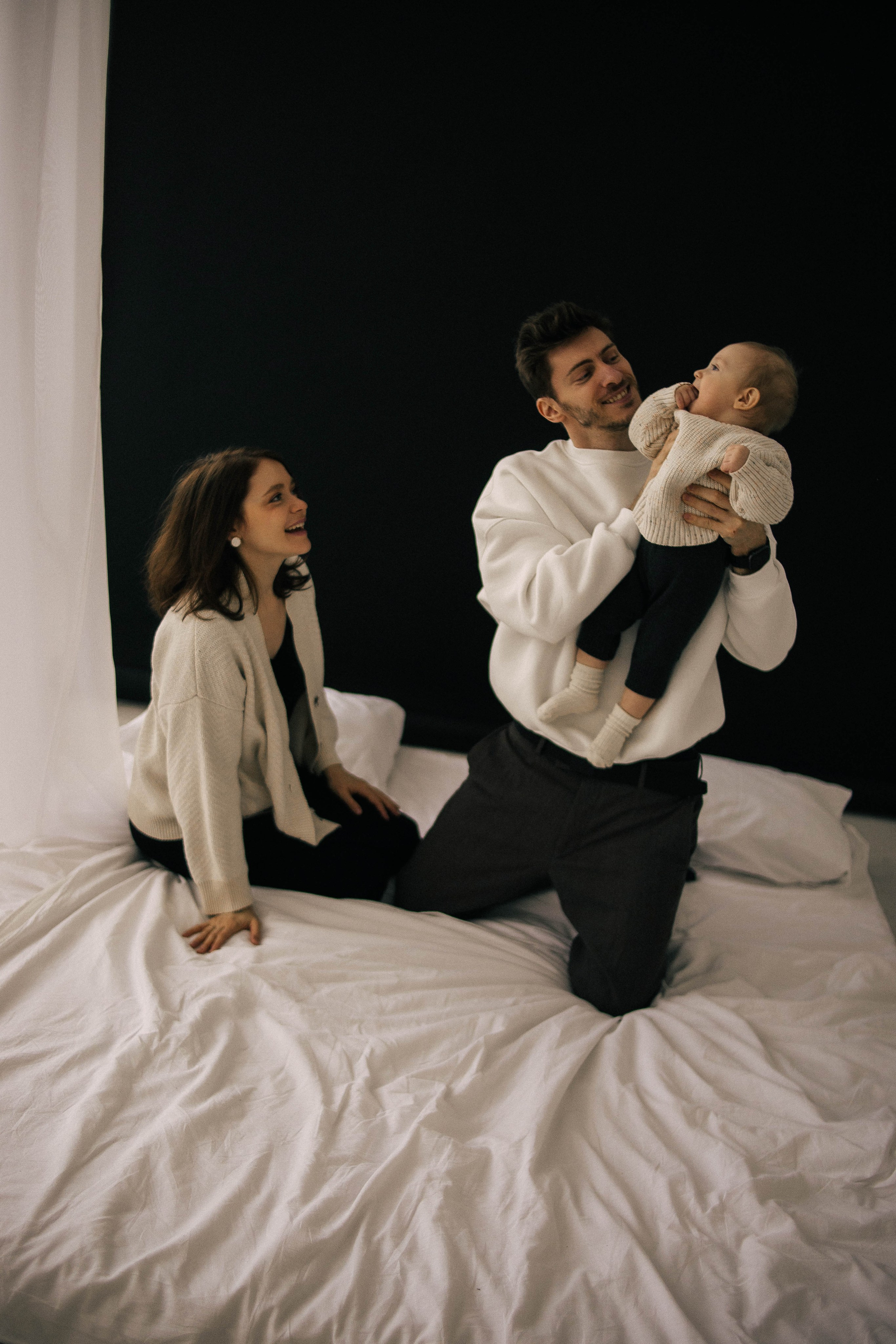 Аня, Сережа и Лешенька. Главная