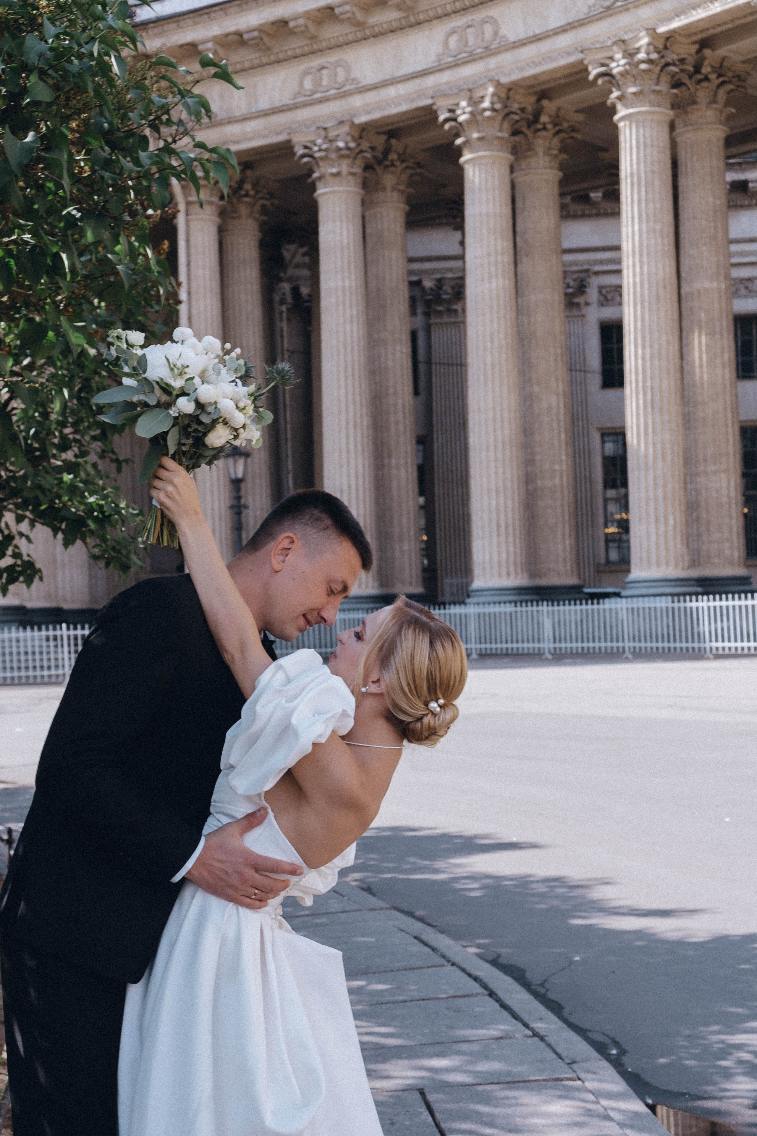 СВАДЕНБНАЯ СЬЕМКА НА КАТЕРЕ ПО КАНАЛАМ САНКТ-ПЕТЕРБУРГА И В АКВАТОРИИ НЕВЫ. Профессиональный фотограф, Санкт-Петербург — Виктория Богомолова