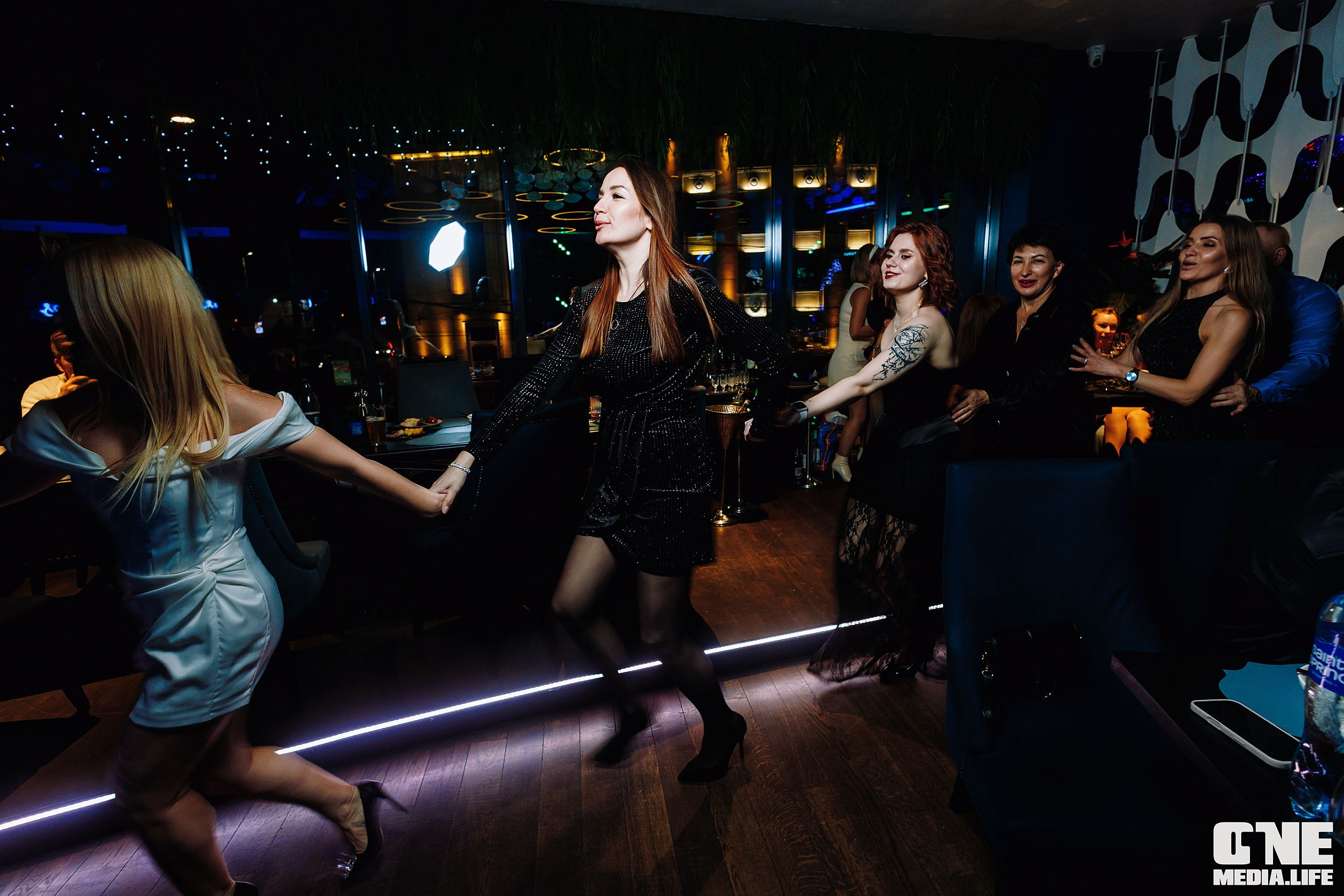 Фоторепортаж из Океана. One Media Life: фоторепортажи, фотоотчеты с мероприятий и заведений