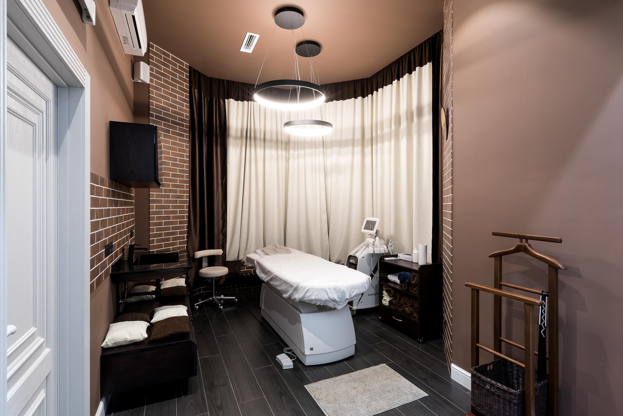 Освещение в салоне красоты. Интерьерный фотограф в Москве Михаил Дереча