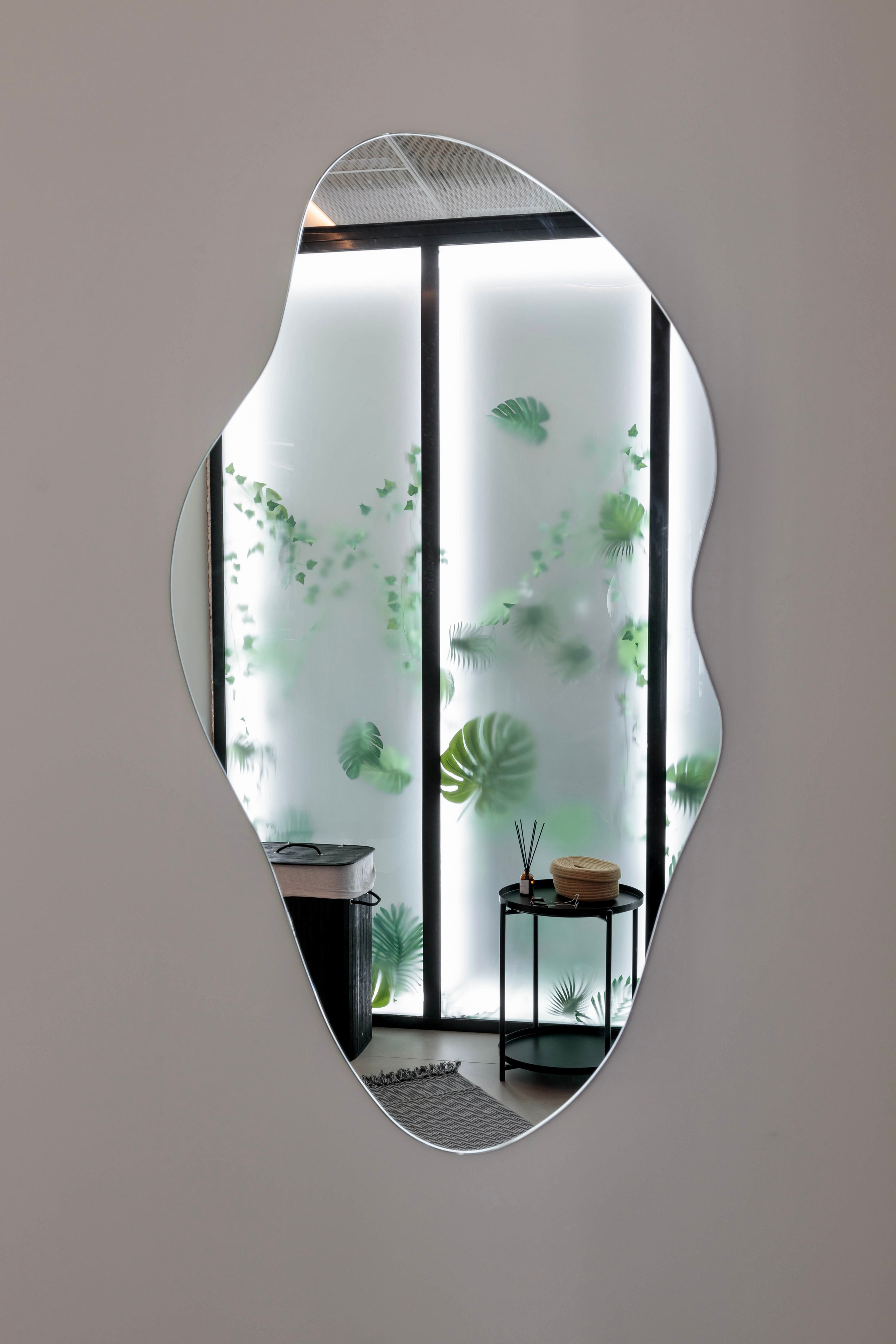 Салон профессиональной аппаратной косметологии DIO. SOLOMAKHINA| САЛОН ДЕКОРАТИВНЫХ ПОКРЫТИЙ|