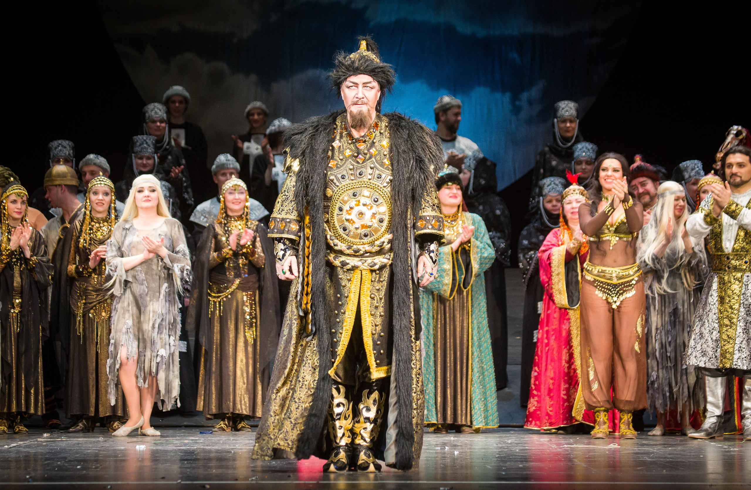 «Князь Игорь» в Новой опере. Дарья Письменюк / Darya Leitstern — фотограф, музыкант, журналист, путешественник