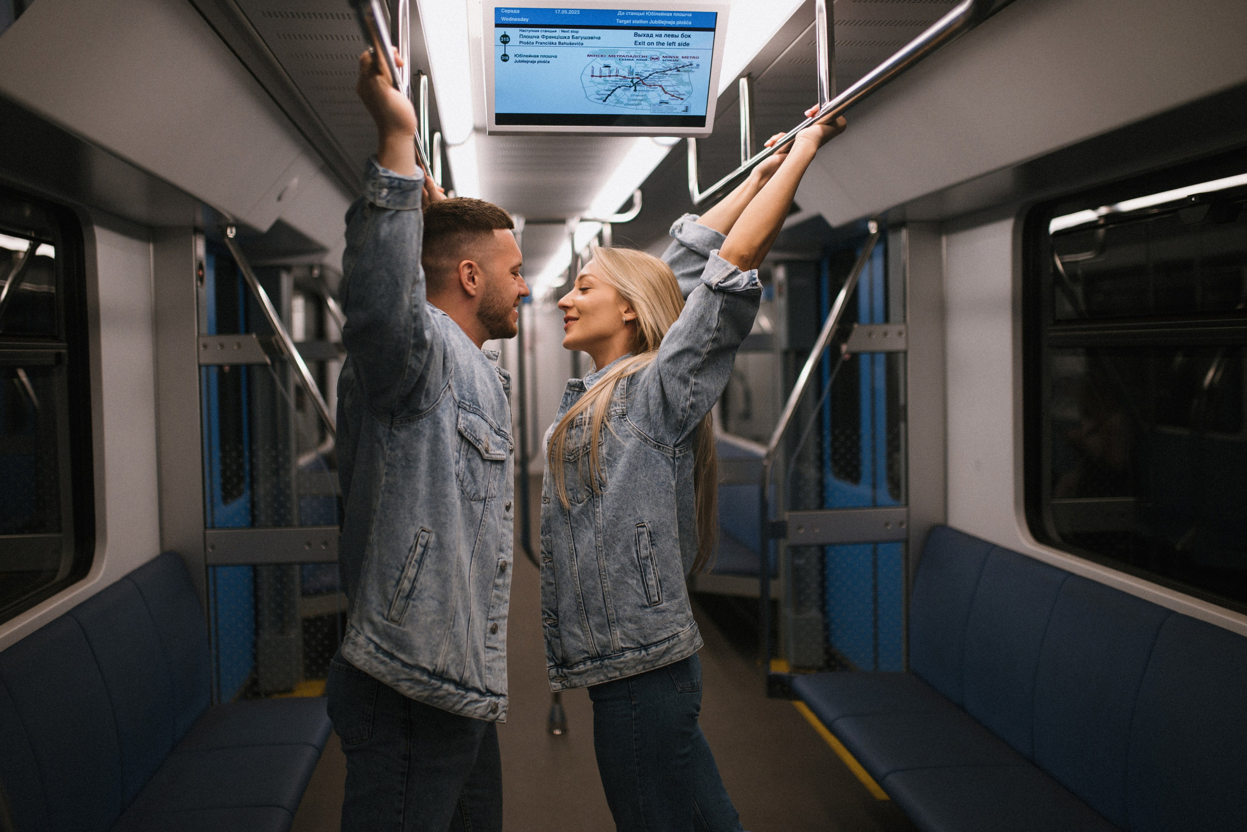 Пройдусь мурашками прямо по нам…. Свадебный фотограф в Минске и Санкт-Петербурге Вероника Аксенова