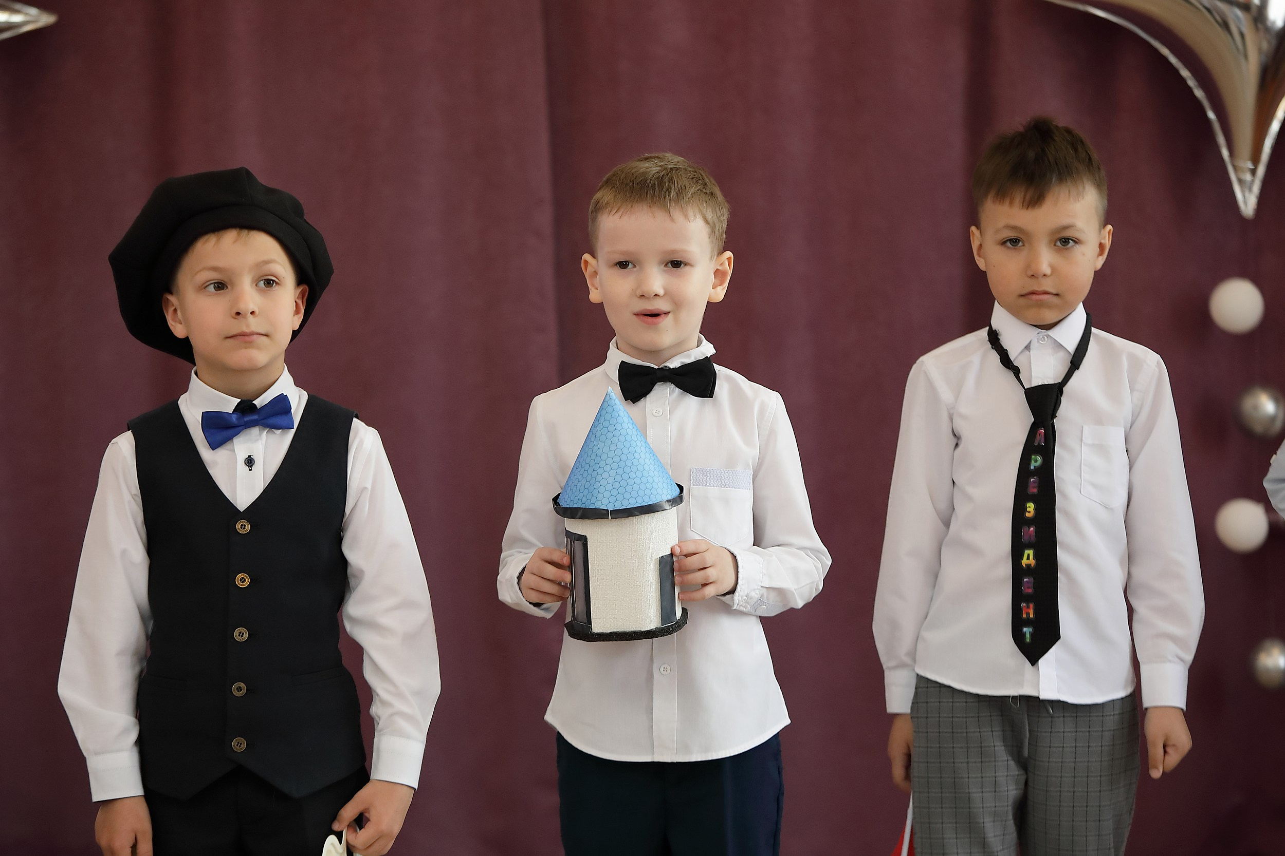 Фотосессия выпускного в детском саду. Свадебный и семейный фотограф и видеограф в Екатеринбурге Полянские Тимур и Анастасия