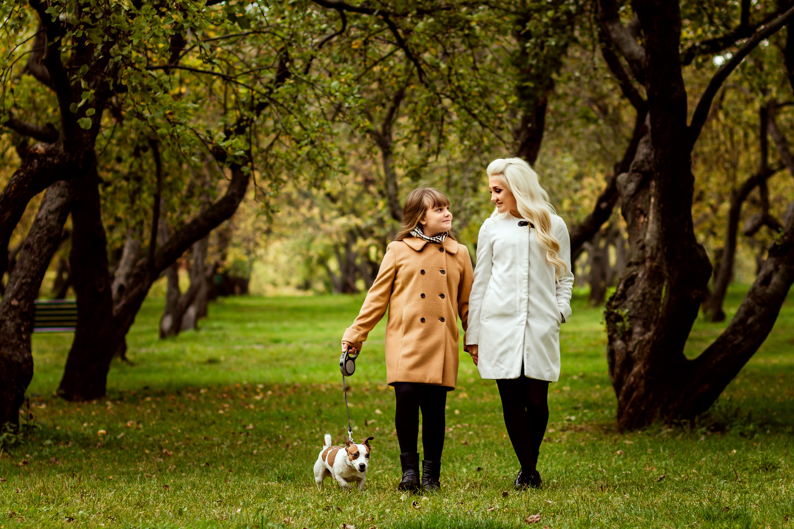 Фотосессия в парке. Деловая и Бизнес съемка в  Москве Инесса Грушко