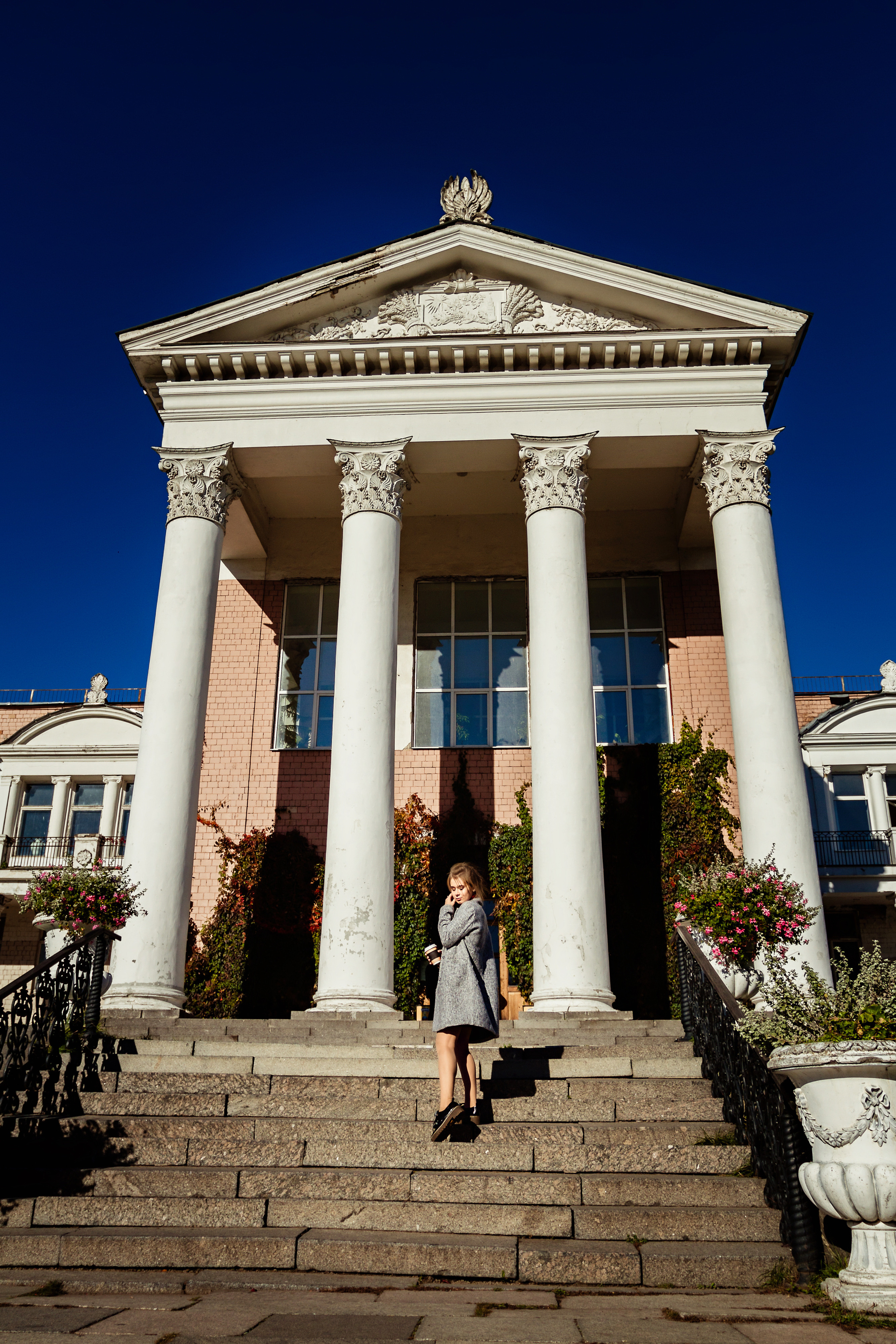 Фотосессия в парке. Деловая и Бизнес съемка в  Москве Инесса Грушко