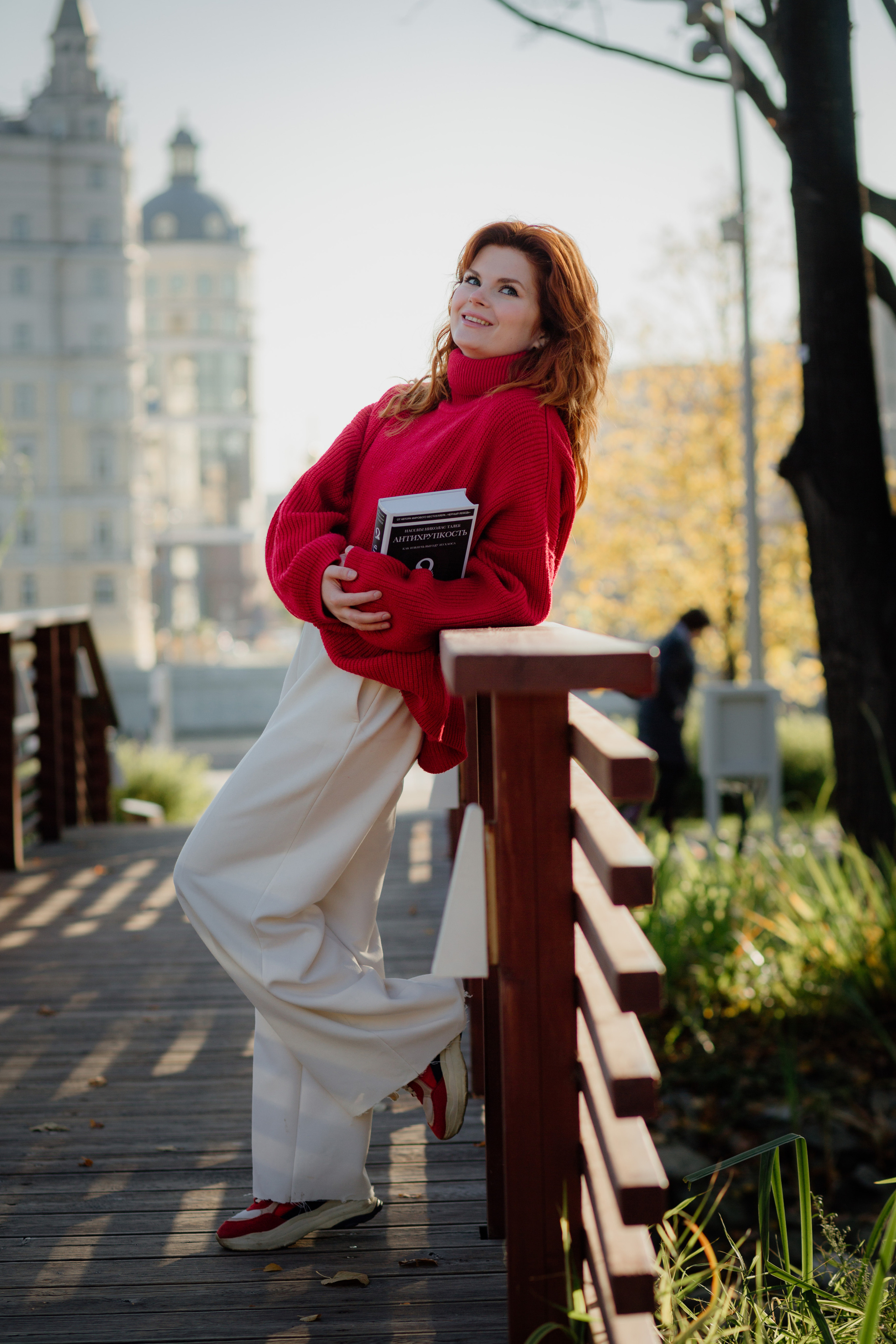 Фотосессия в парке. Деловая и Бизнес съемка в  Москве Инесса Грушко