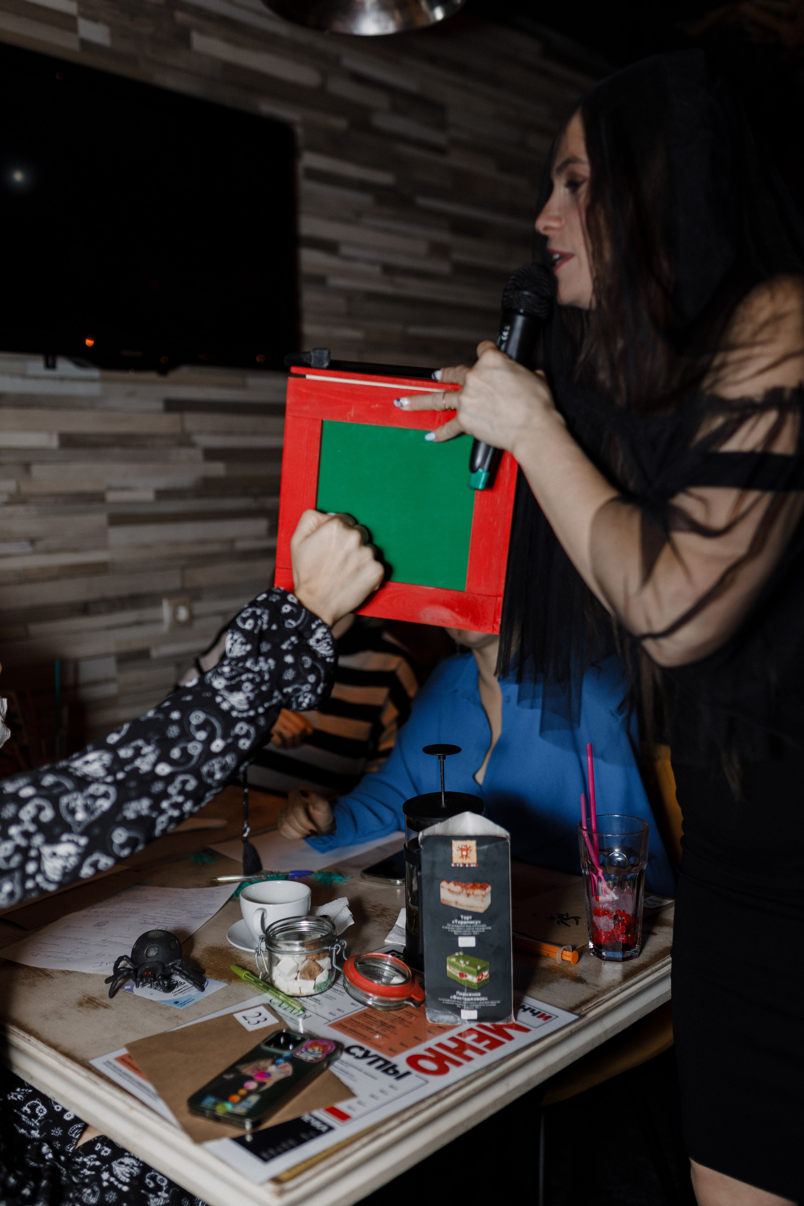 Квиз. I MOM'S. Свадебный фотограф. Москва и Московская Область