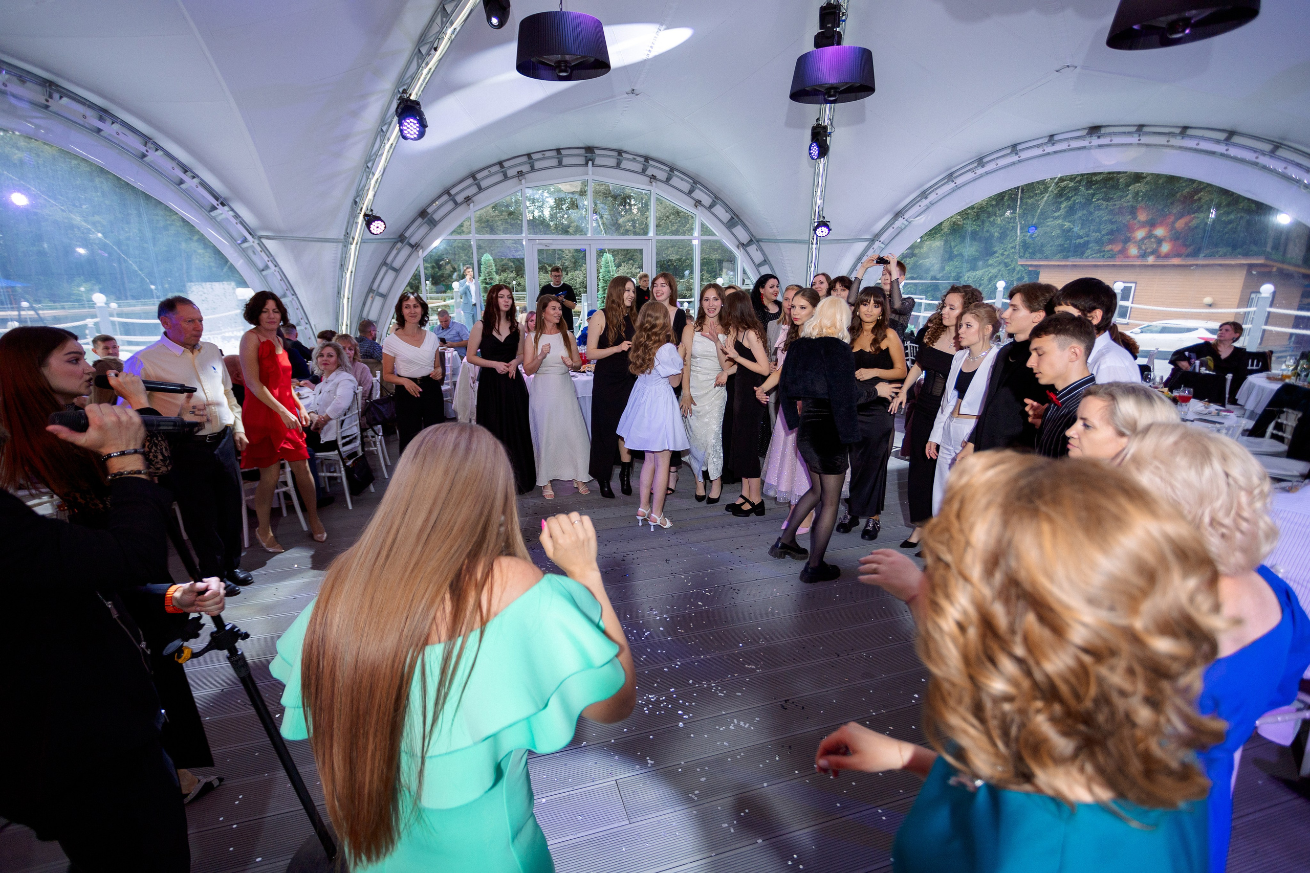 ВЫПУСКНОЙ: Волки-Липки. Все фото. Профессиональный фотограф в Ижевске Леша Петров