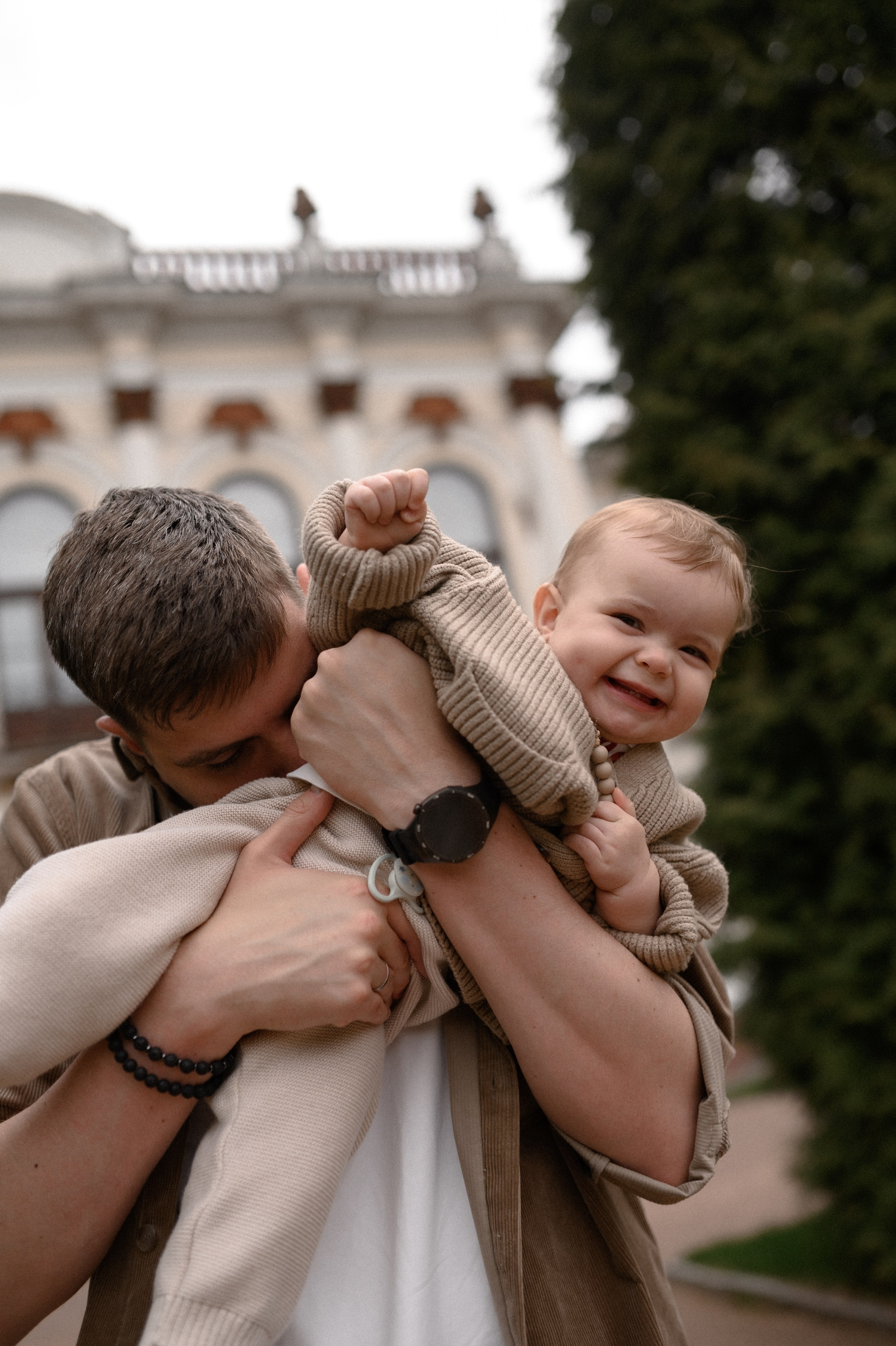 Даня, Лида и Эмма. Прогулка по усадьбе. Семейный и свадебный lifestyle-фотограф в Москве Мария Петрова