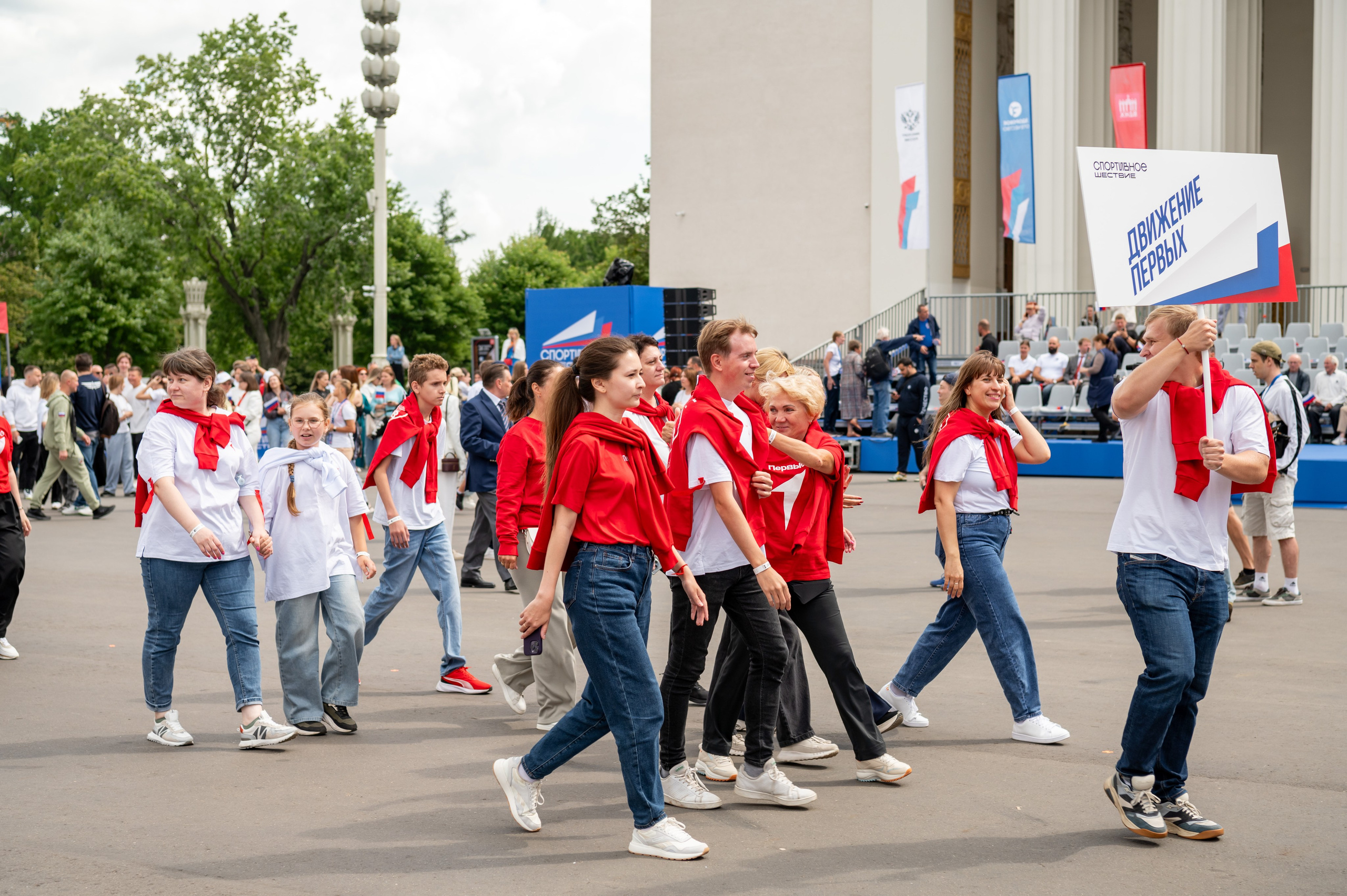 Спортивное шествие посвященное Дню физкультурника!. Детский и семейный фотограф г. Москва Оксана Катаджи