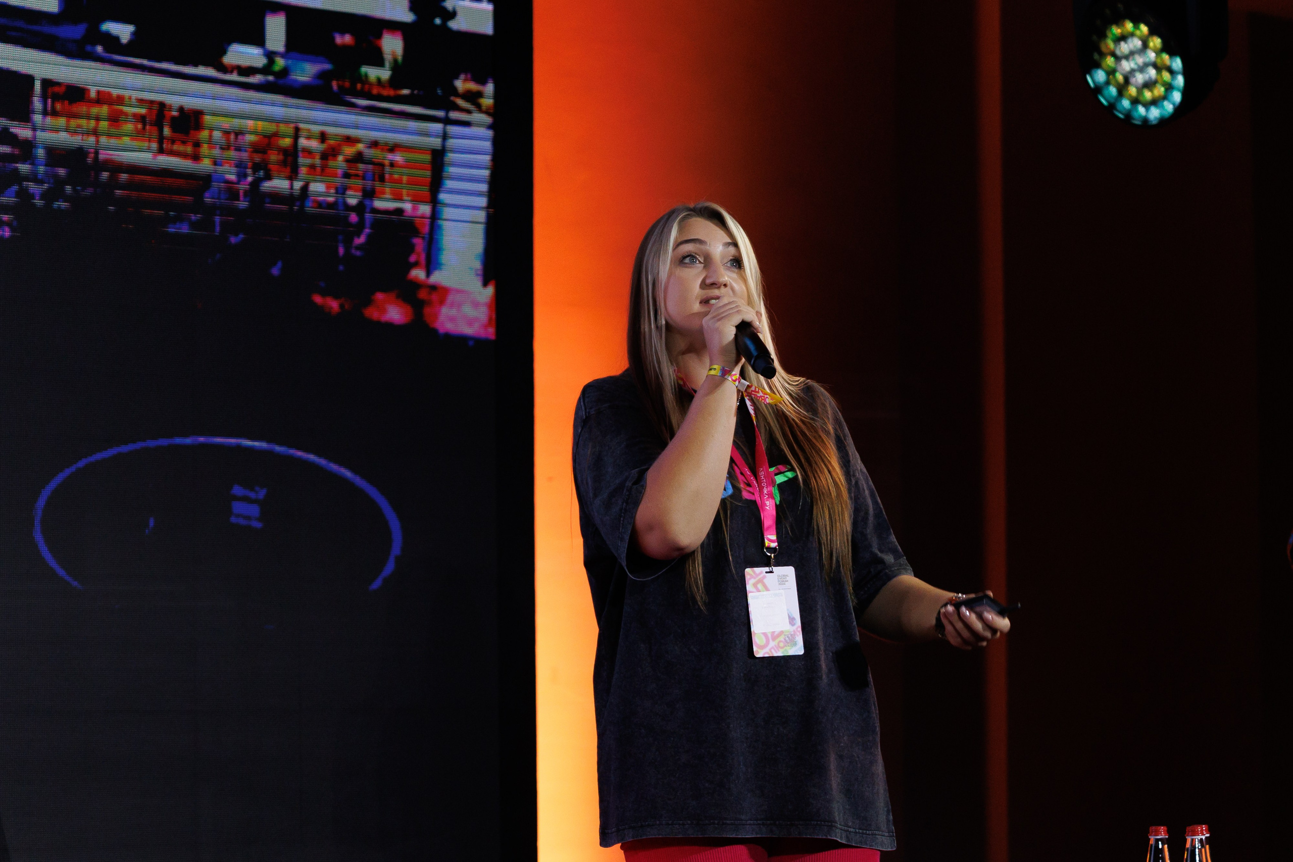 КОНФЕРЕНЦИИ. Арина Тамочкина. Фотограф Краснодарю