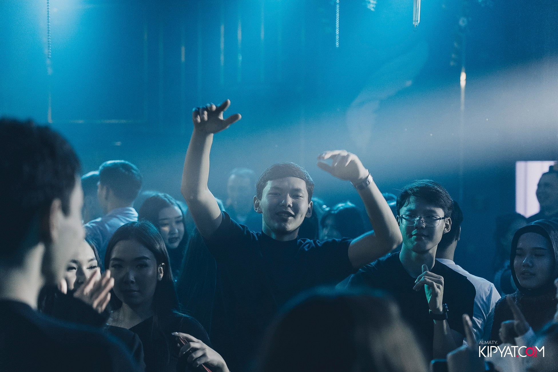 TUN LONGE BAR. КИПЯТКОМ АЛМАТЫ! Фотосъемка мероприятий в Алматы