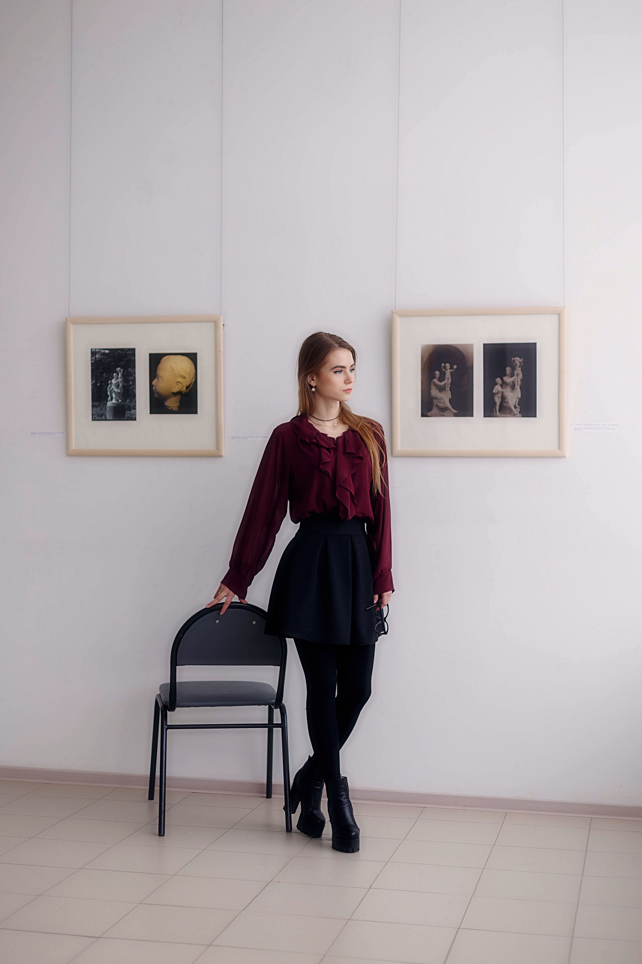 Фотосессия с Машей в Чувашском художественном музее. Портретный и репортажный фотограф в Чебоксарах Андриян Чаркин