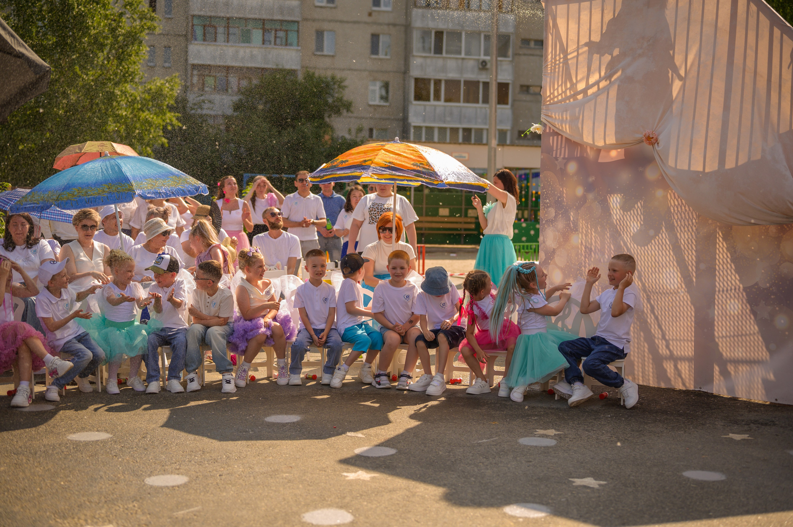 Репортаж выпускного группа «Фантазёры» 3 садик. Фотограф новорожденных, семейный детский в Тюмени Татьяна Морозова