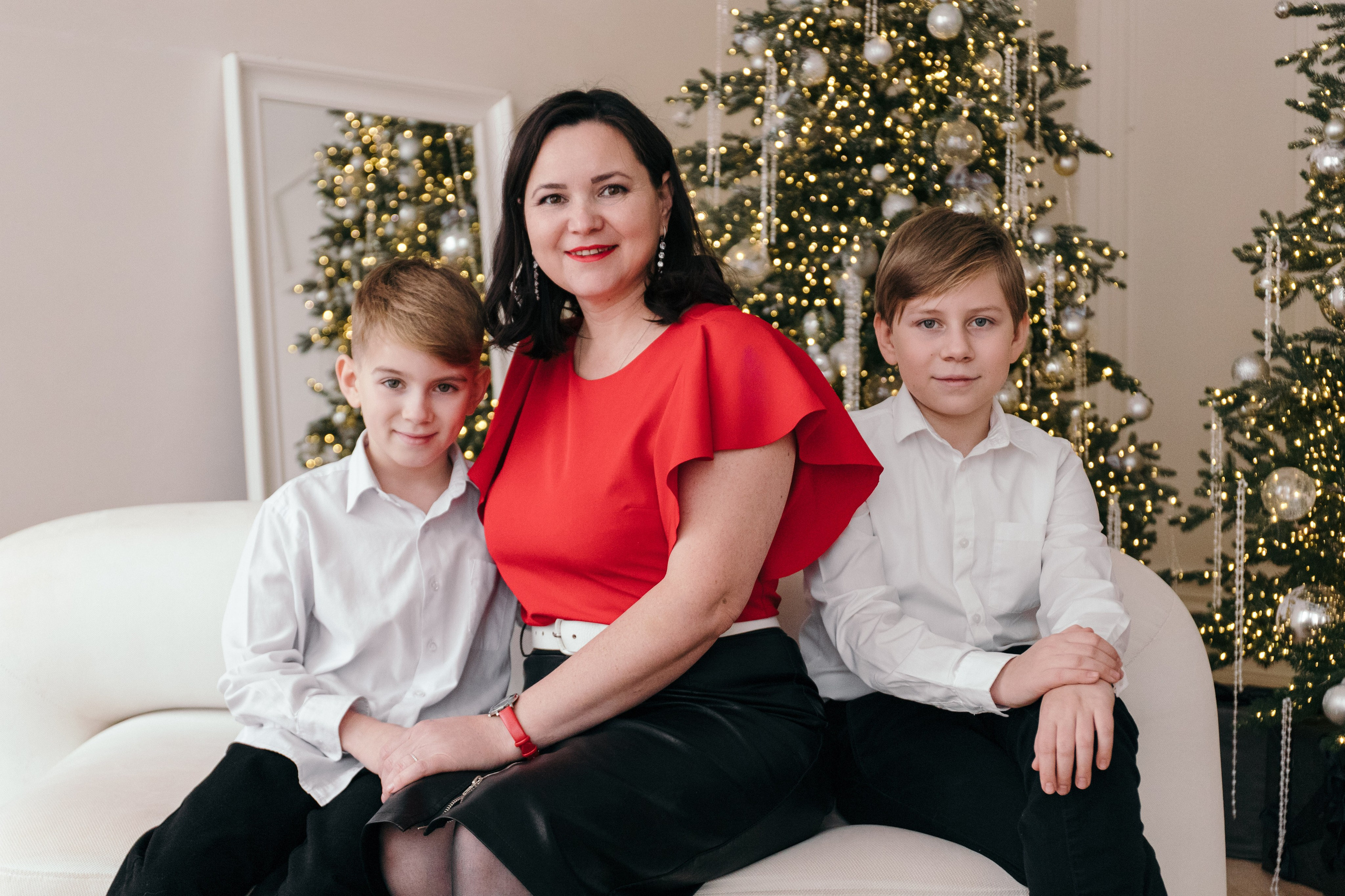 Семья в красном. Фотограф Елена Балакина (Челябинск)