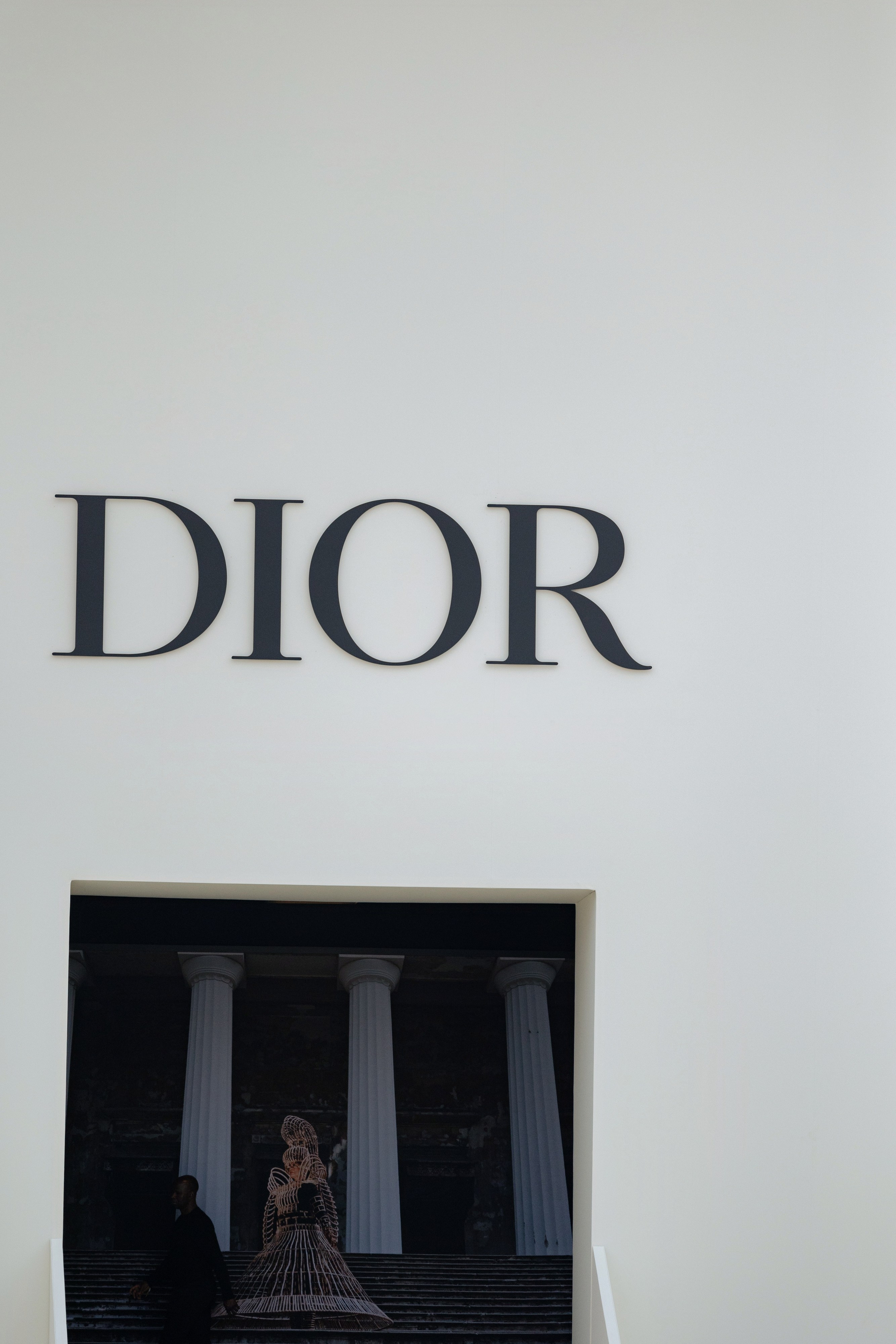 DIOR PFW WOMENSWEAR FALL-WINTER 24/25. Photographer in Milan Ivan Goncharov