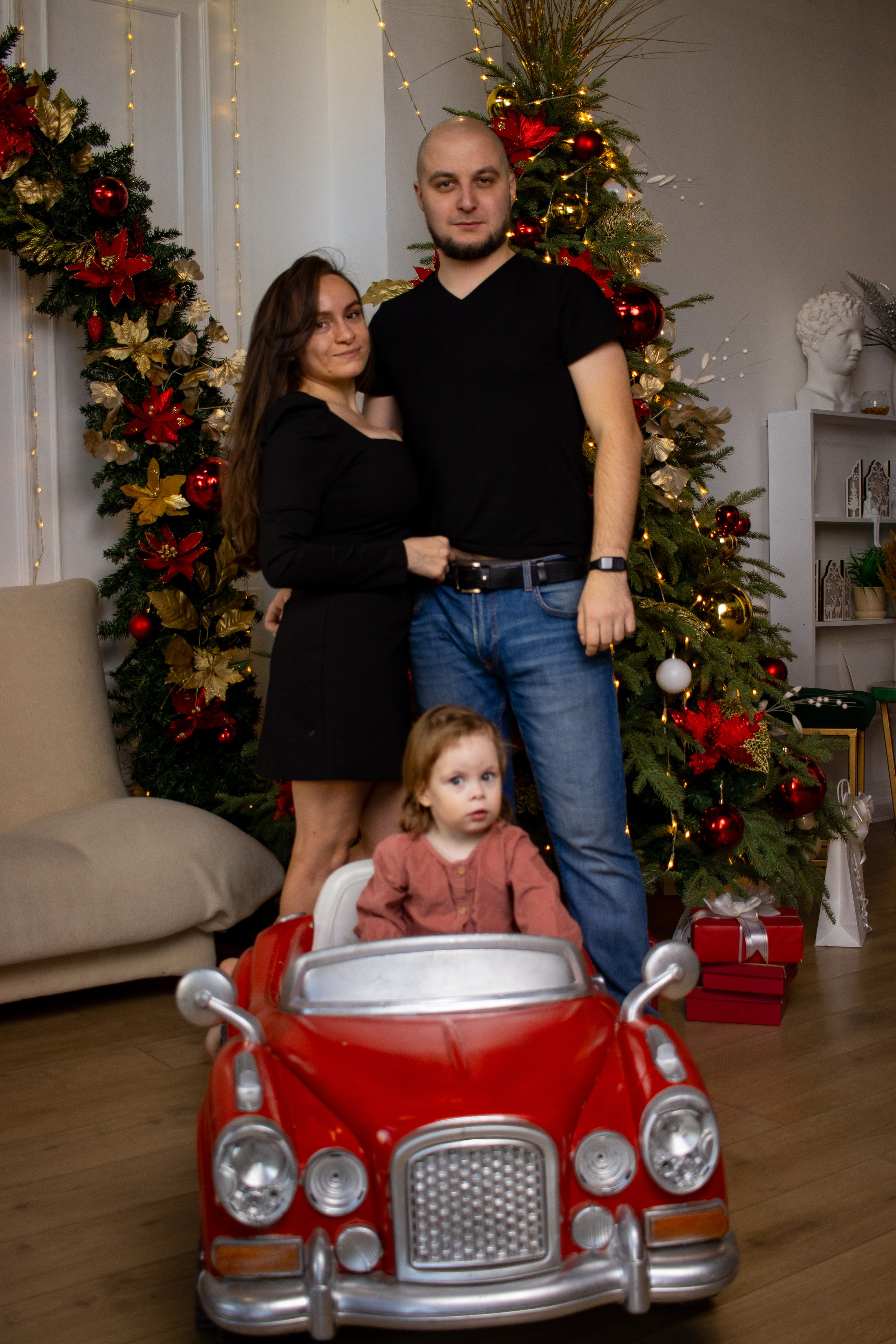 Студийная фотосессия. Фотограф в Астане, индивидуальная, семейная, домашняя фотосессия