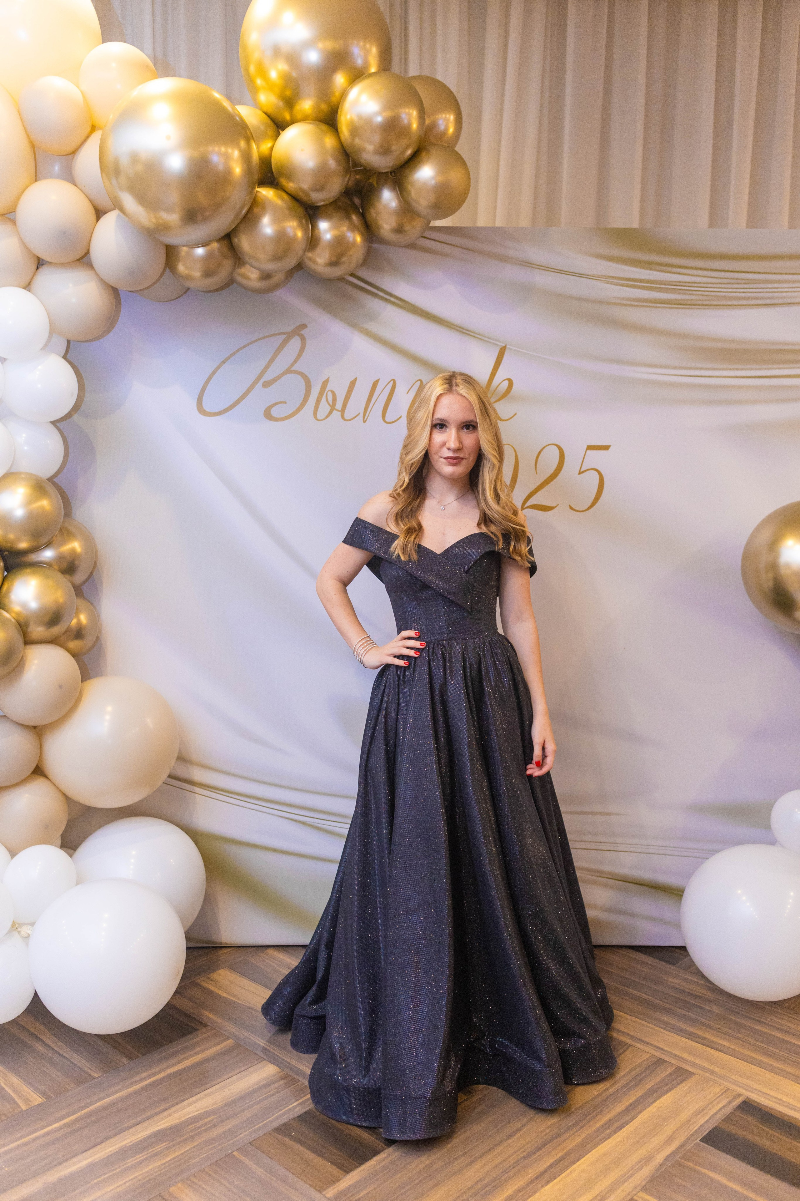 Выпускной 11а в Брудершафте 2025 г. Свадебный и предметный фотограф Ренат Каламперов