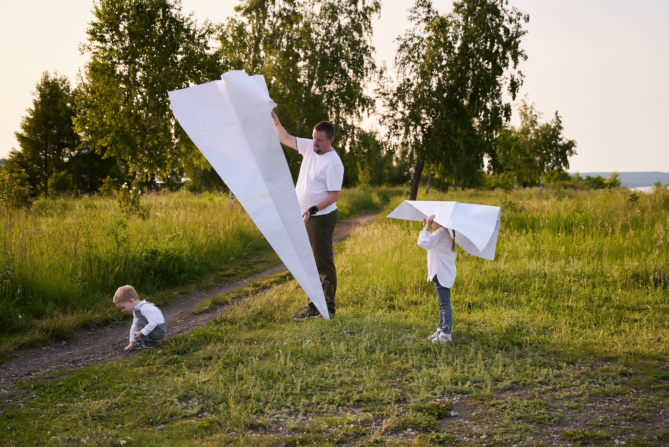 Летняя история. Бумажный самолёт. Детский и семейный фотограф Шемарова Ольга
