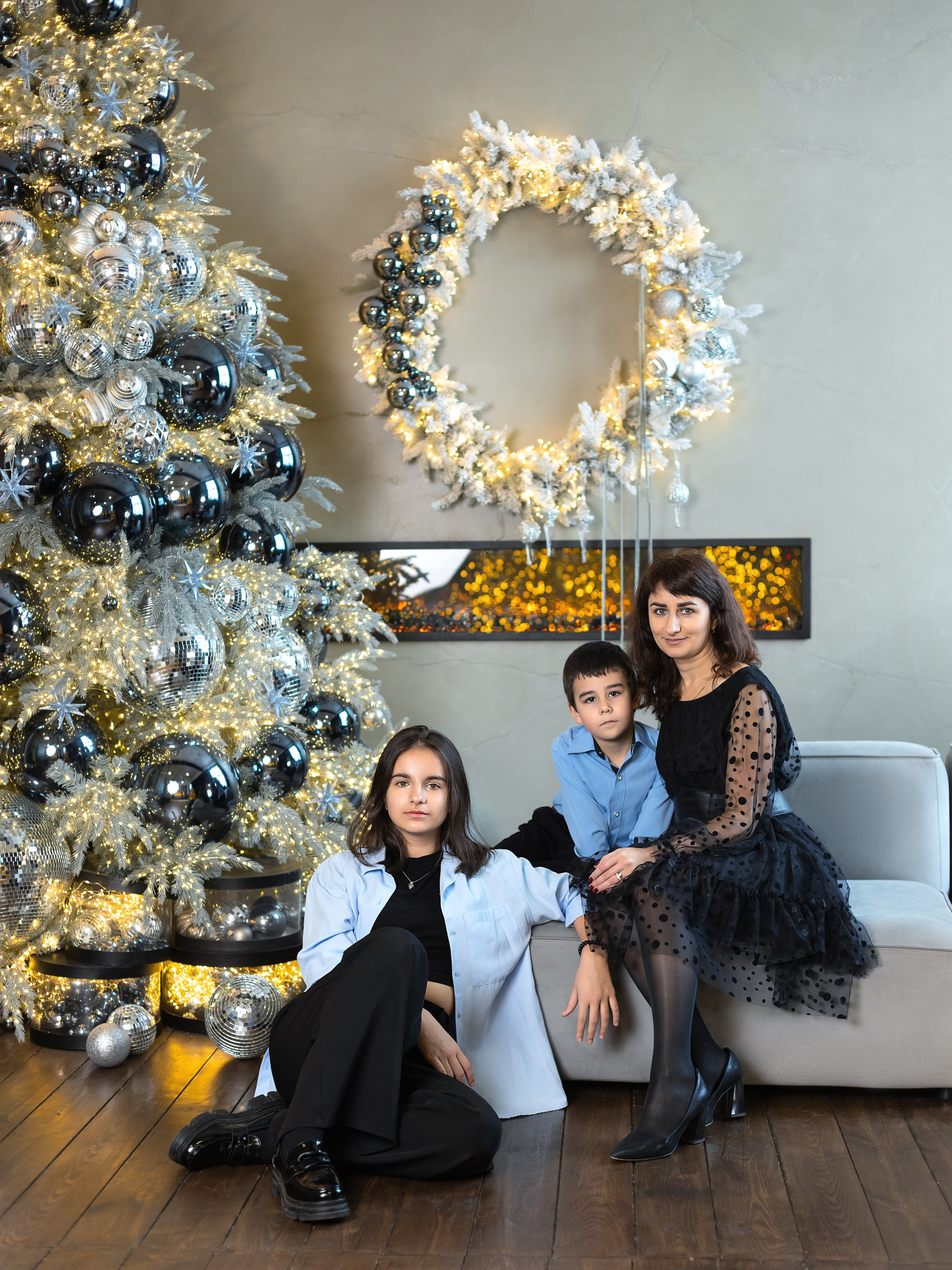 Новогодняя фотосессия 3 человека. Ирина Мезенцева | Женский и предметный фотограф | г. Омск