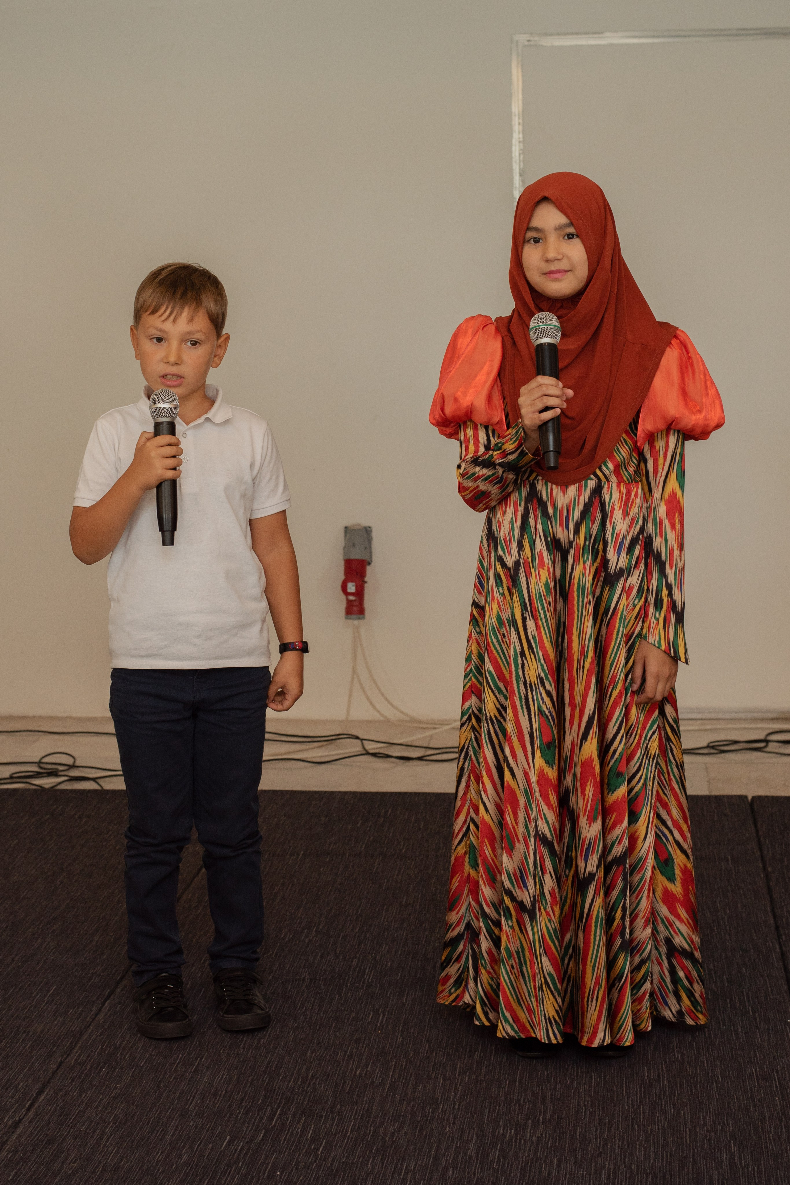 Выпускной в Евразийской женской гуманитарной академии. Лина Курочка — ваш фотограф