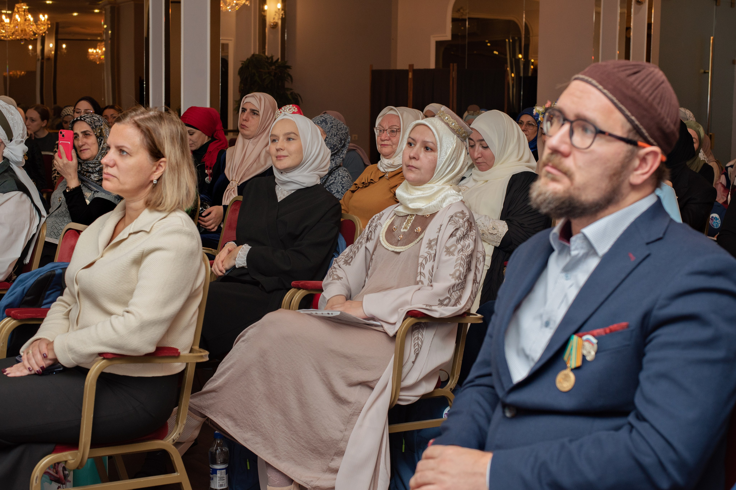 XIII Всероссийский съезд женских мусульманских организаций. Лина Курочка — ваш фотограф