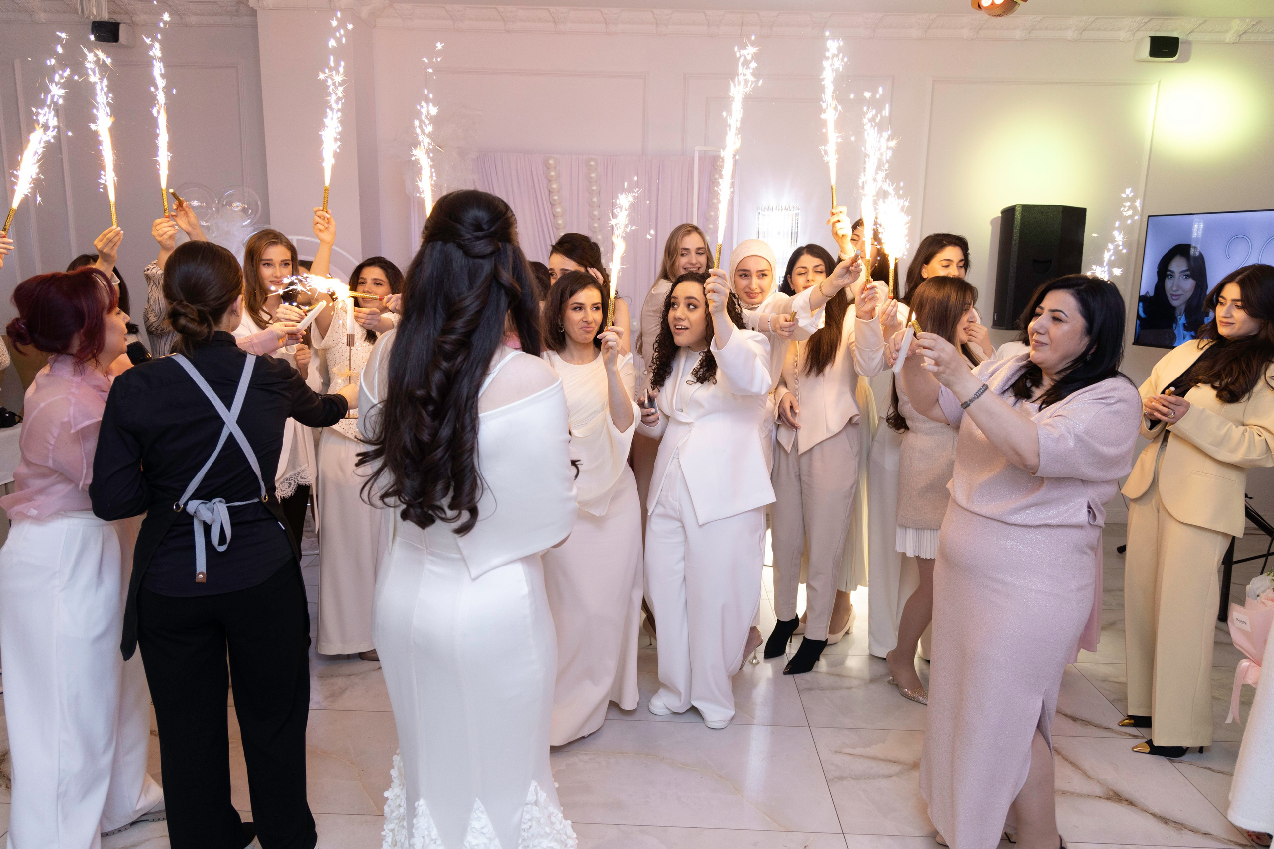 День Рождения 20 лет Ресторан «Менуа». Фотограф Olya Posnimay