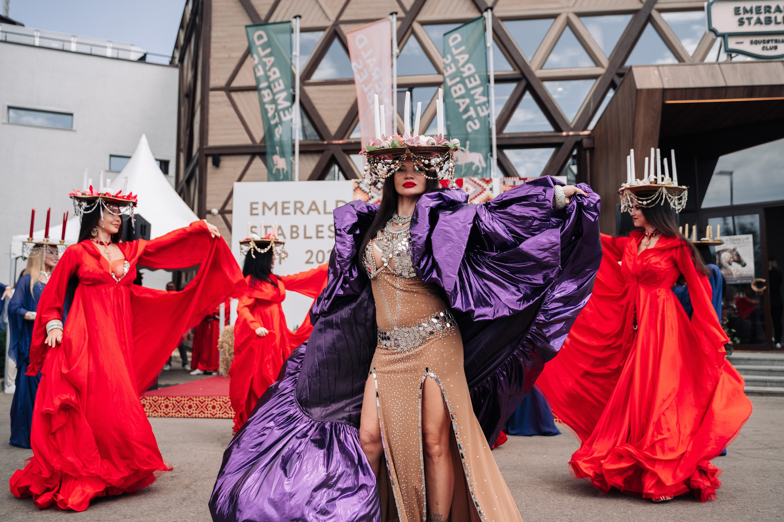 Магия Востока в Emerald Stables. Свадебный и семейный фотограф в Москве и МО Геннадий Туманцев