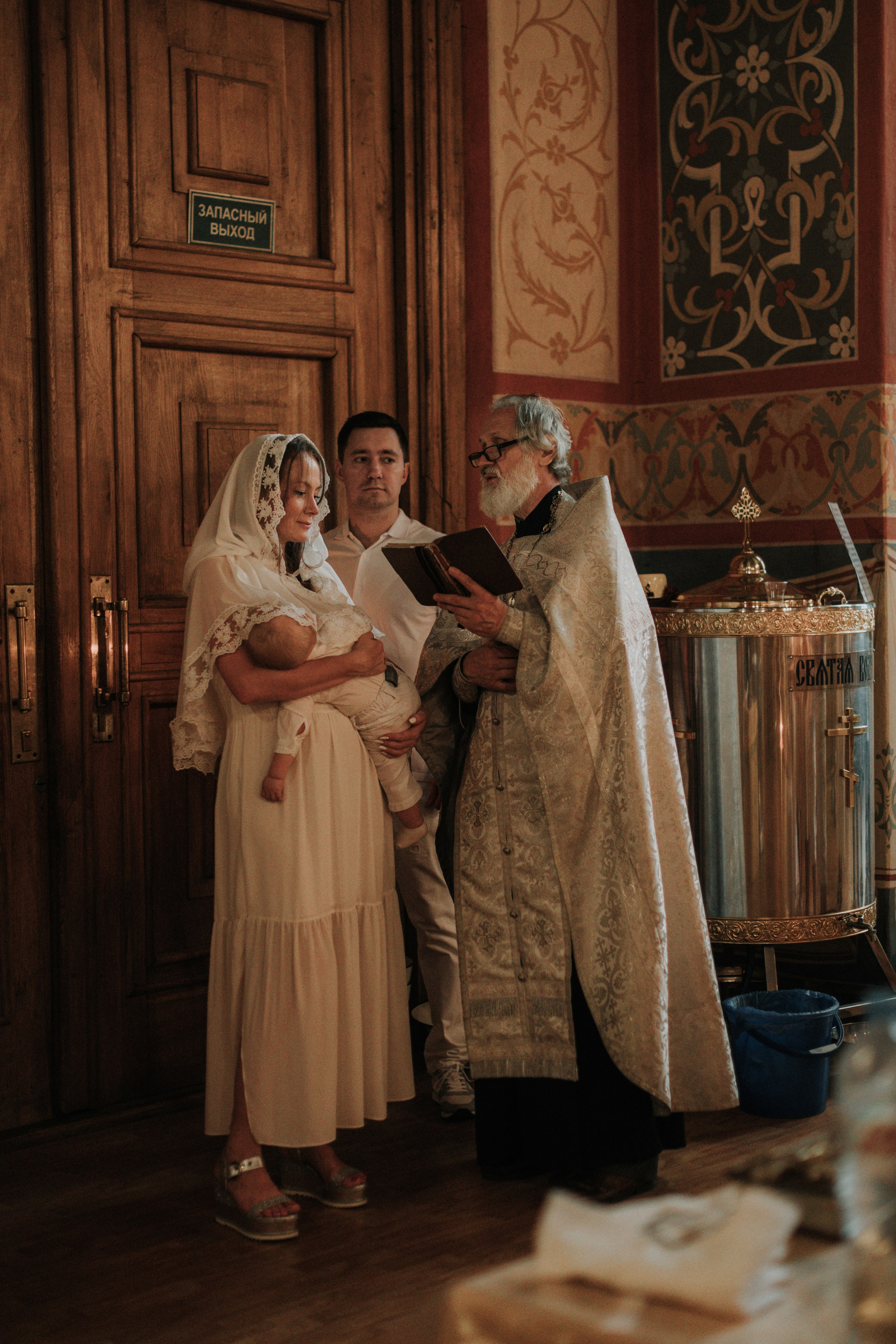 Фотосессия на крещение. Семейный фотограф в Москве Полина Ситникова