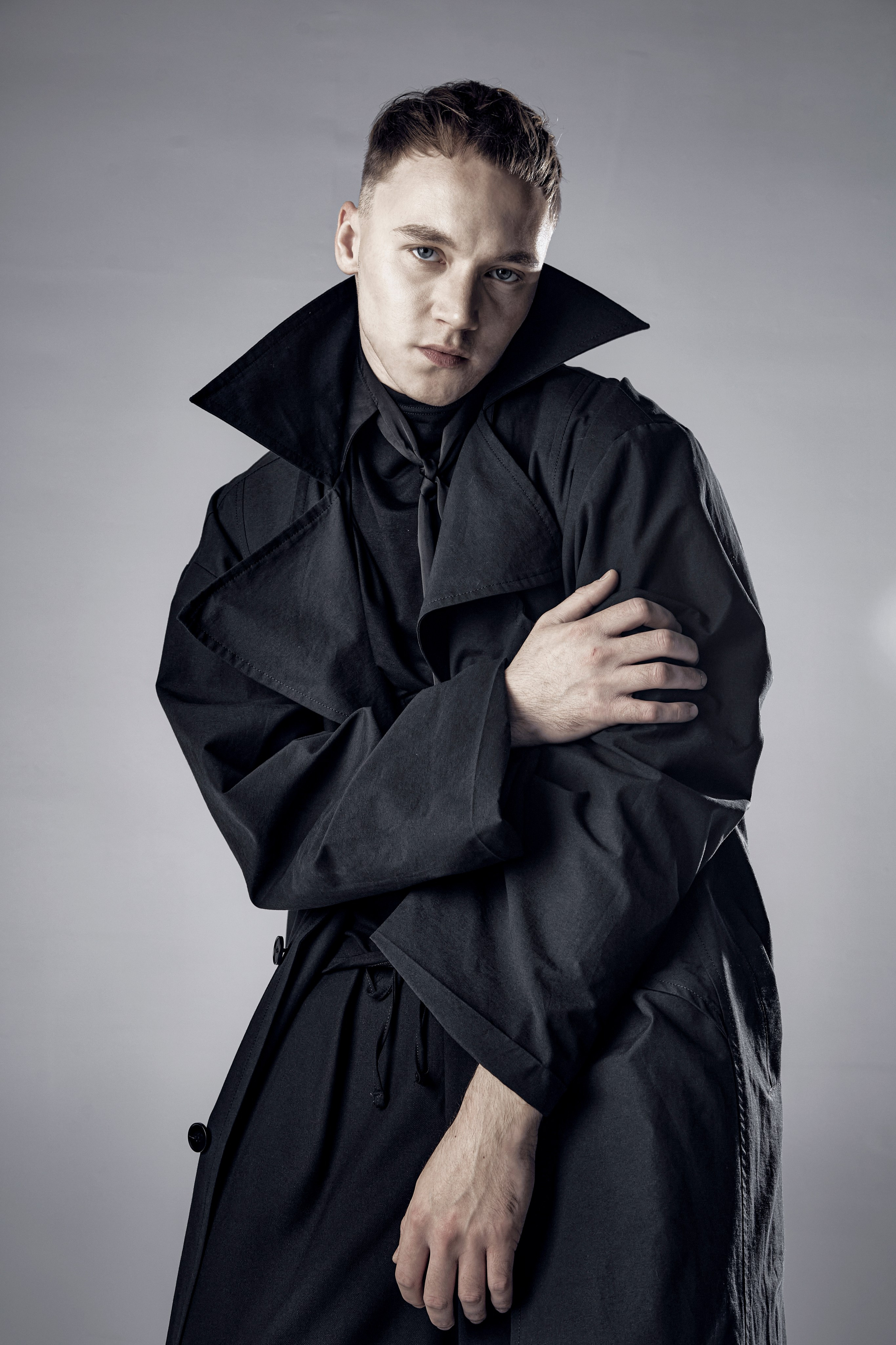 Артём Злобин. Фотограф для брендов Любовь Батина (Спб/Мск)