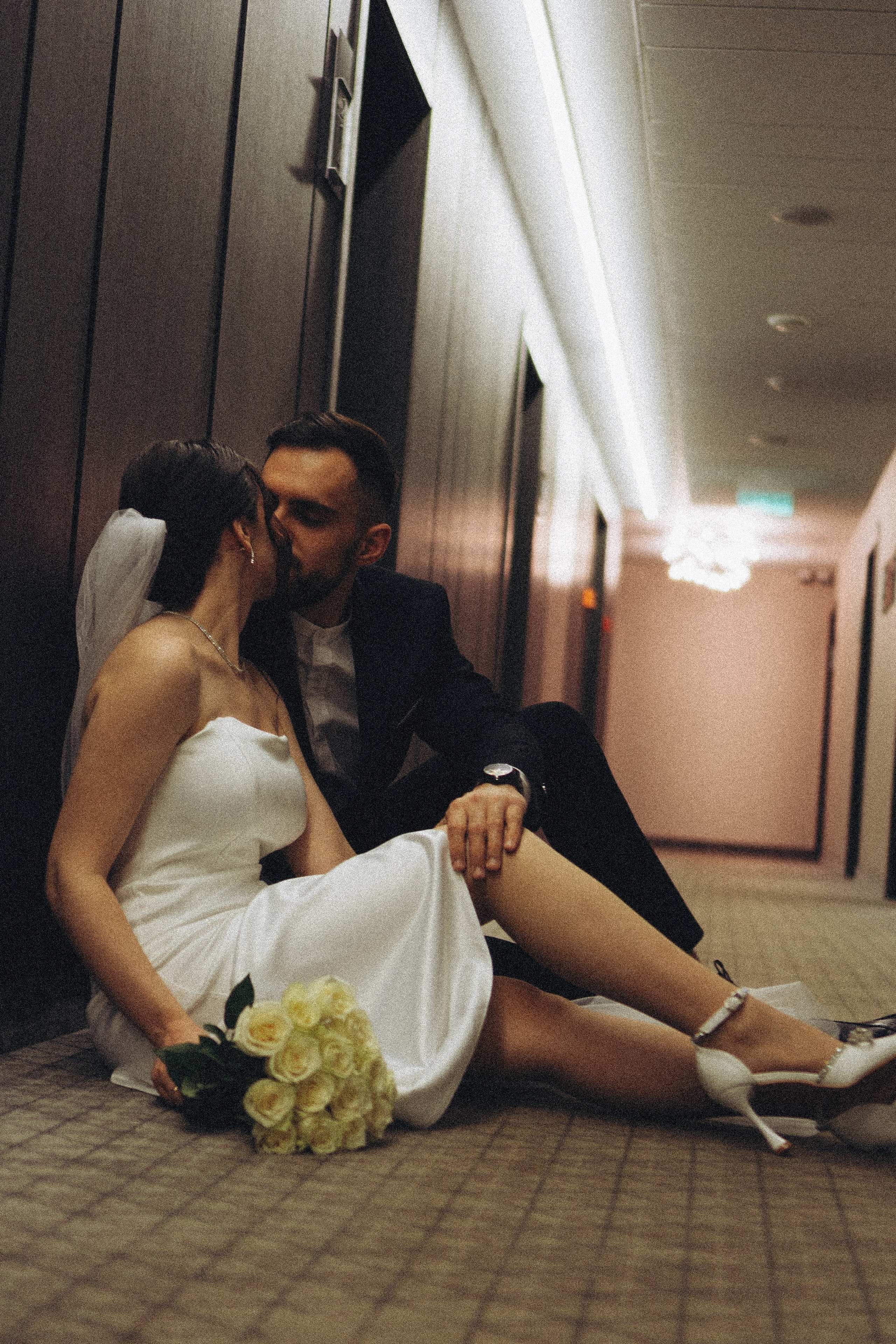 СВАДЕБНАЯ СЬЕМКА СБОРОВ ЖЕНИХА И НЕВЕСТЫ В ОТЕЛЕ И ТАКЖЕ ФОТОСЕССИИЯ В ОТЕЛЕЕ МЕГАПОЛИС БРЯНСК. Профессиональный фотограф, Санкт-Петербург — Виктория Богомолова