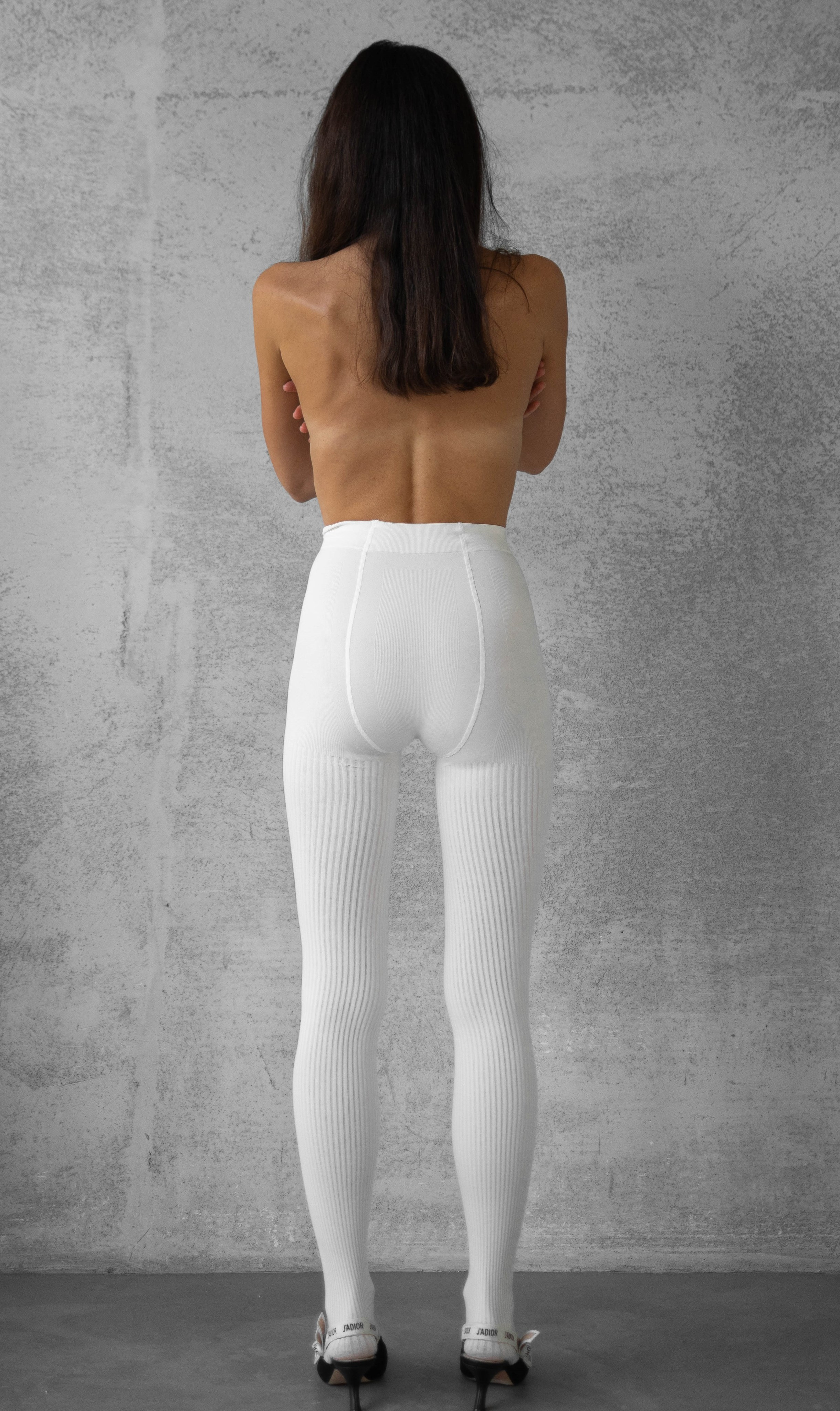 Колготки. Фотограф-ретушер в Крыму Юля Лобурец