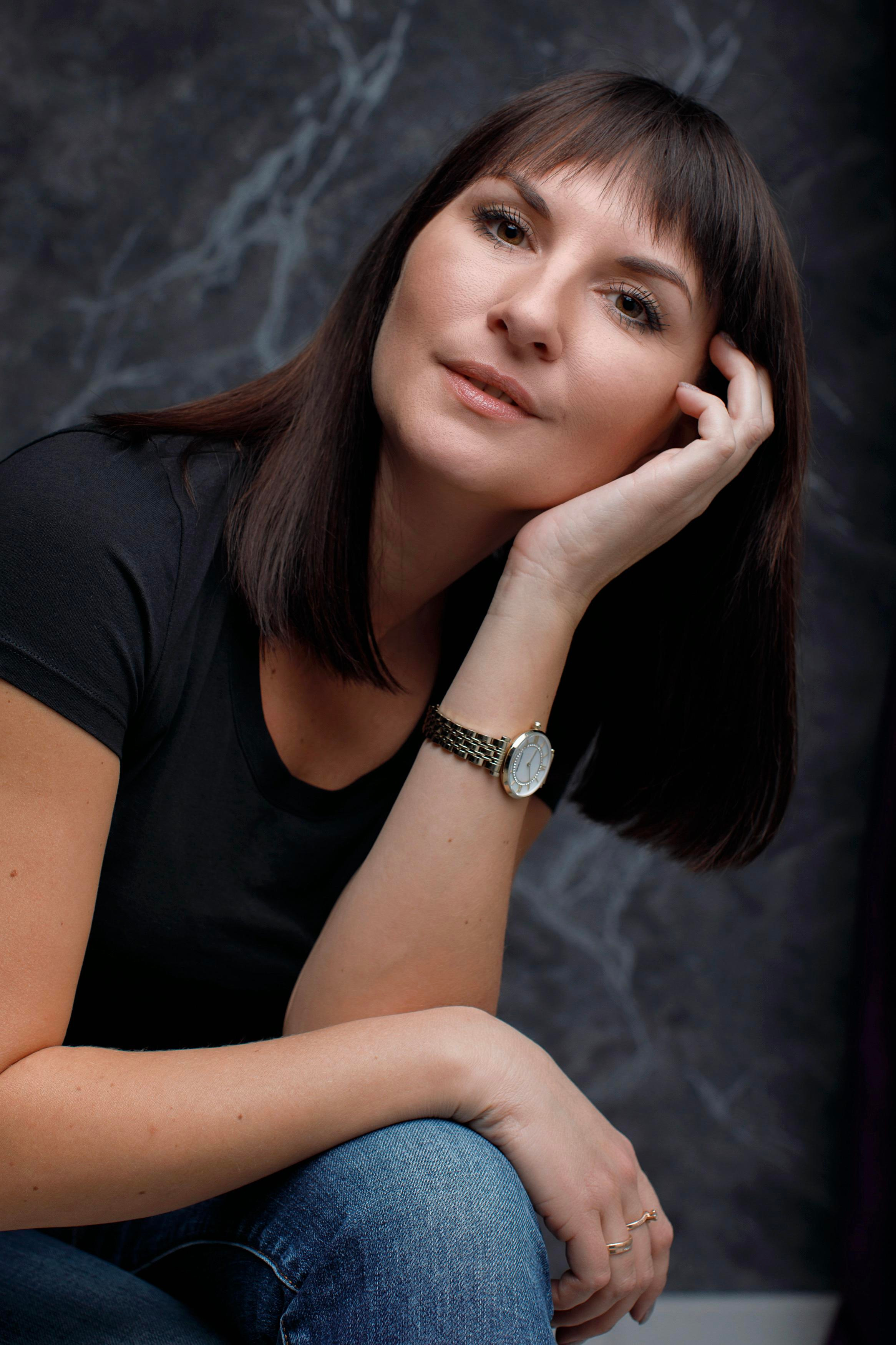 Nifertiti. Свадебный, семейный и школьный фотограф в Сызрани Максим Баталов