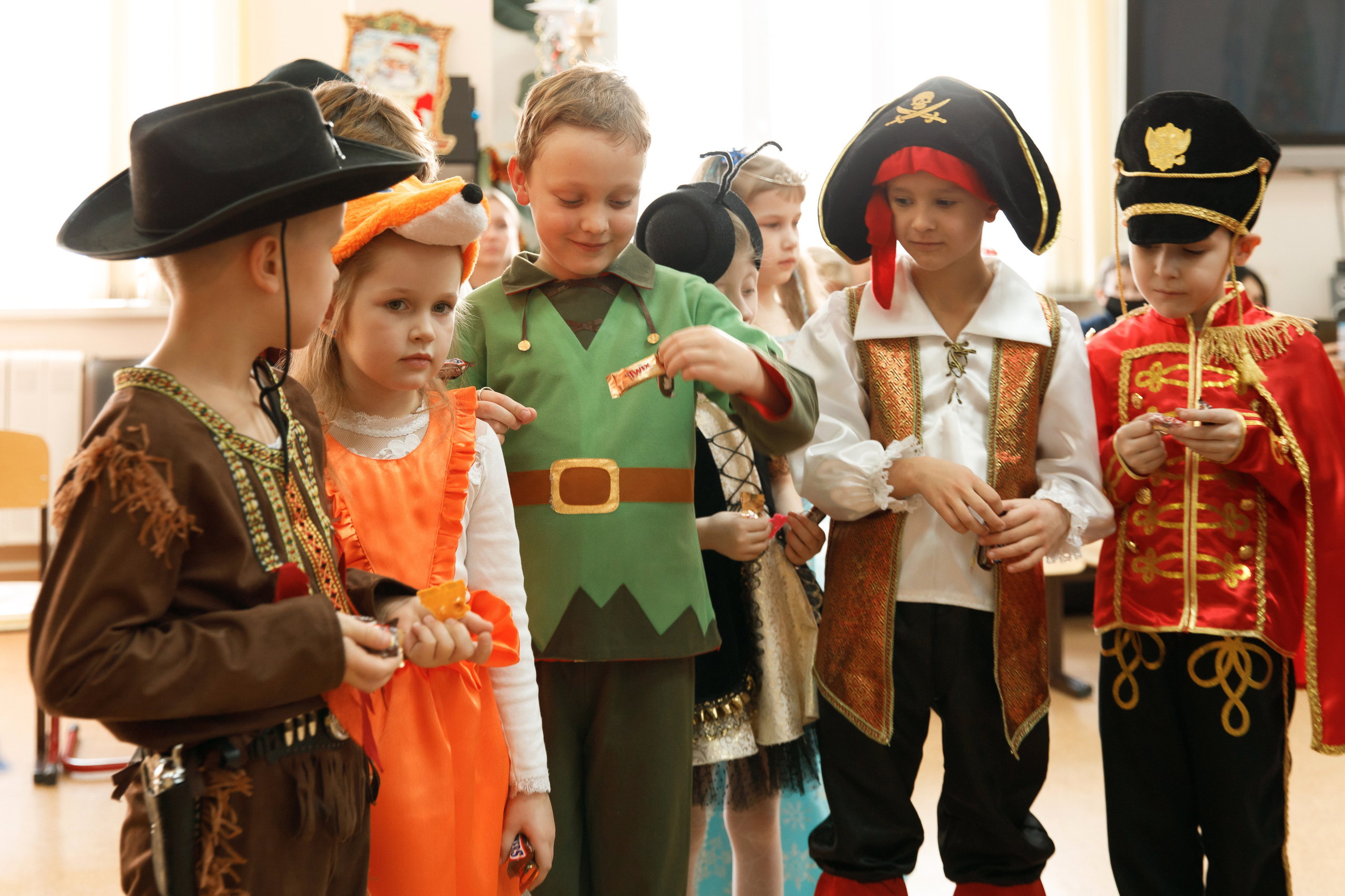 Школа «Кристалл» | Новогодняя программа. Свадебный, семейный и школьный фотограф в Сызрани Максим Баталов