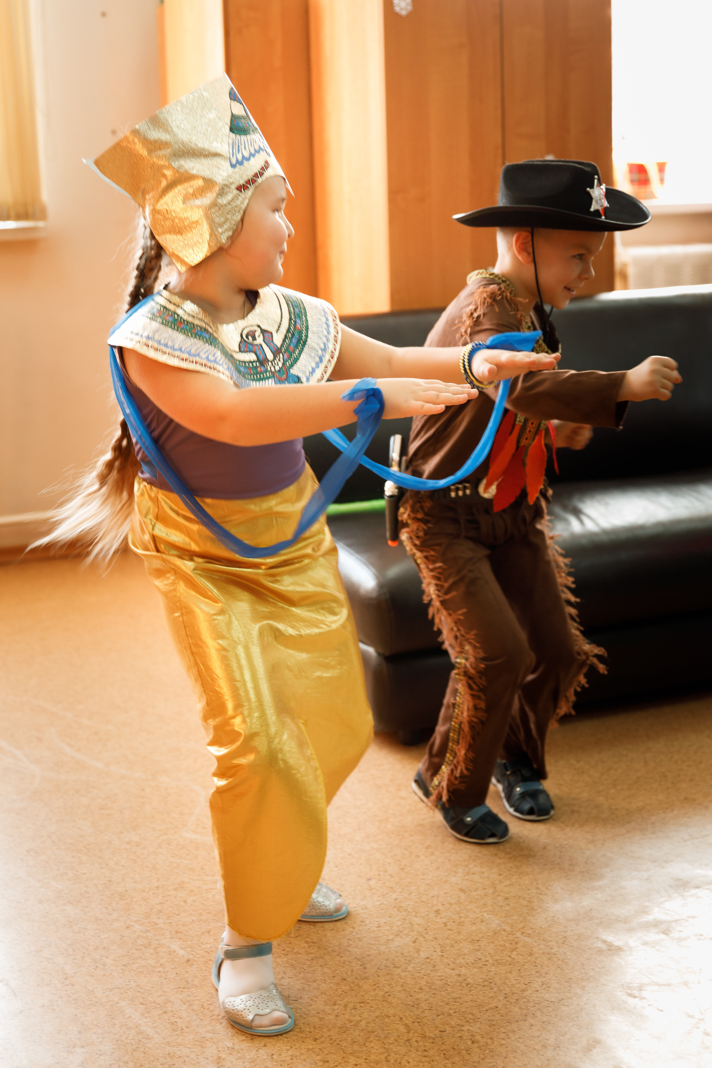 Школа «Кристалл» | Новогодняя программа. Свадебный, семейный и школьный фотограф в Сызрани Максим Баталов