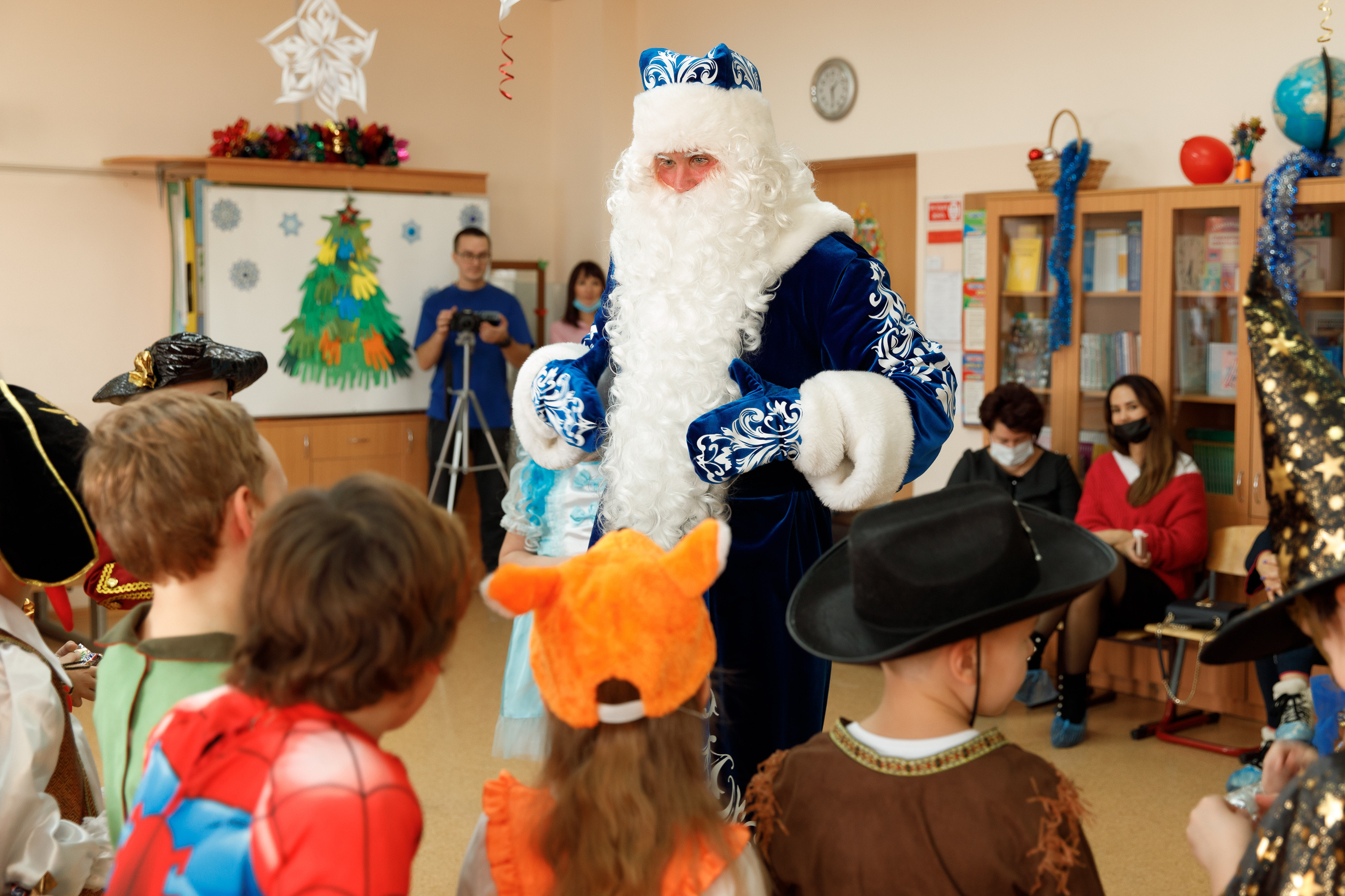Школа «Кристалл» | Новогодняя программа. Свадебный, семейный и школьный фотограф в Сызрани Максим Баталов