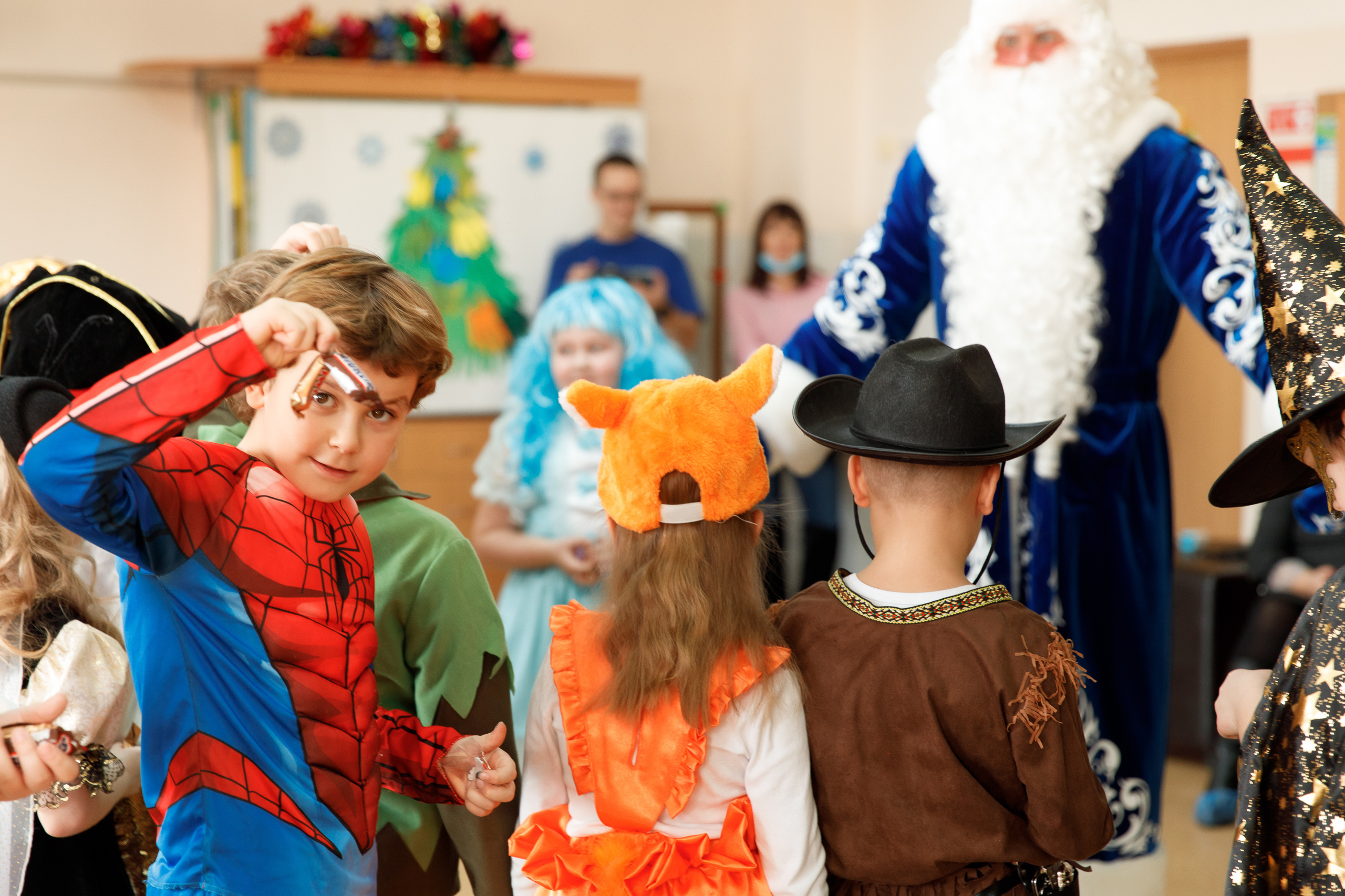 Школа «Кристалл» | Новогодняя программа. Свадебный, семейный и школьный фотограф в Сызрани Максим Баталов