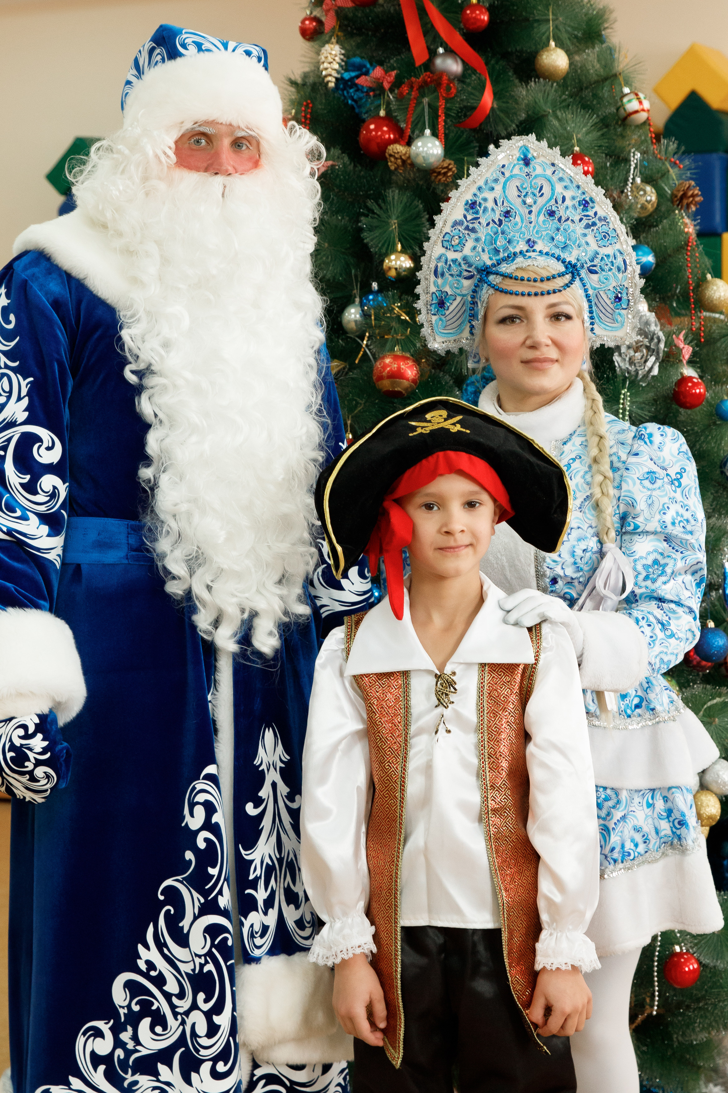 Школа «Кристалл» | Новогодняя программа. Свадебный, семейный и школьный фотограф в Сызрани Максим Баталов