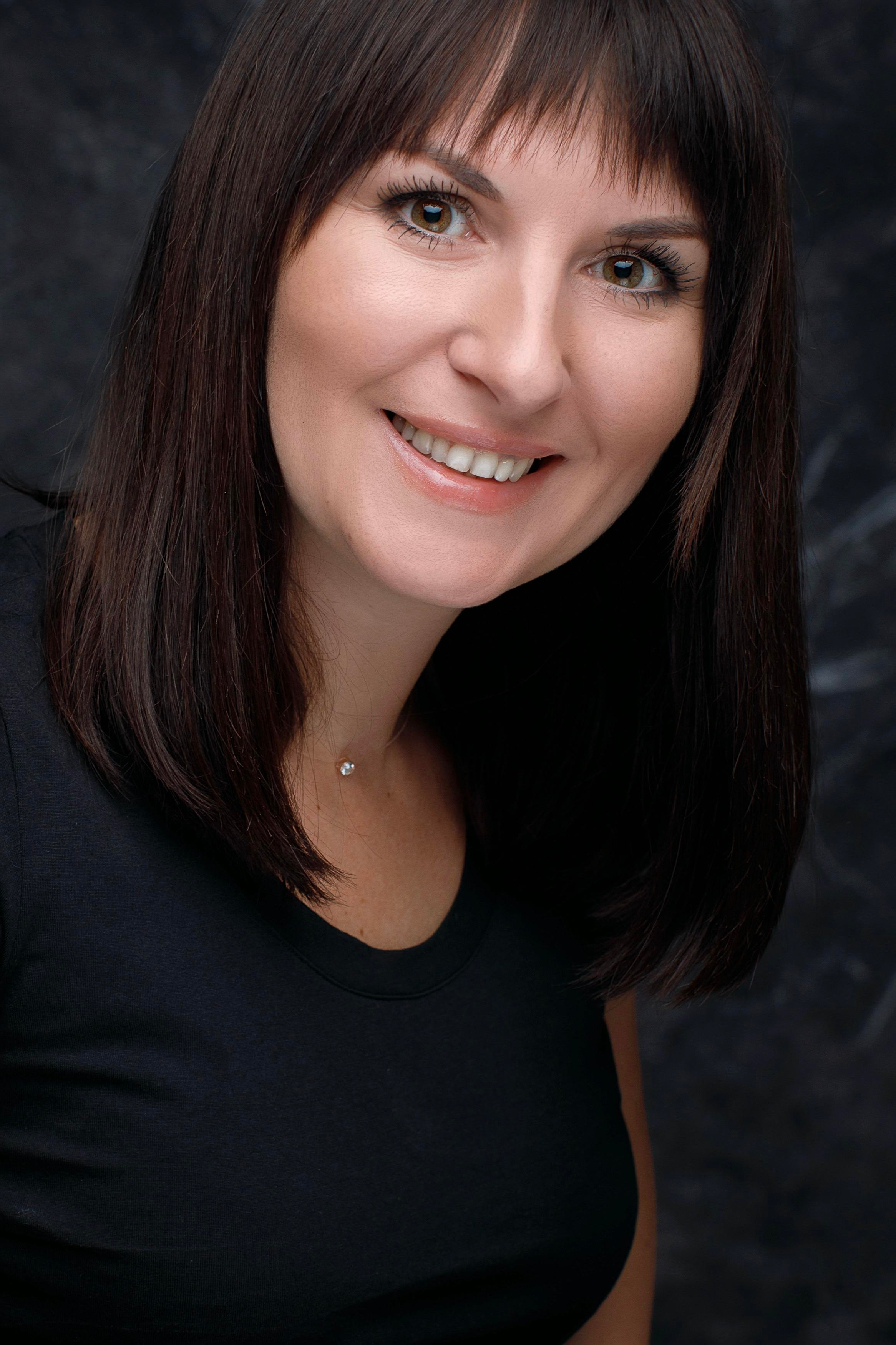 Nifertiti. Свадебный, семейный и школьный фотограф в Сызрани Максим Баталов