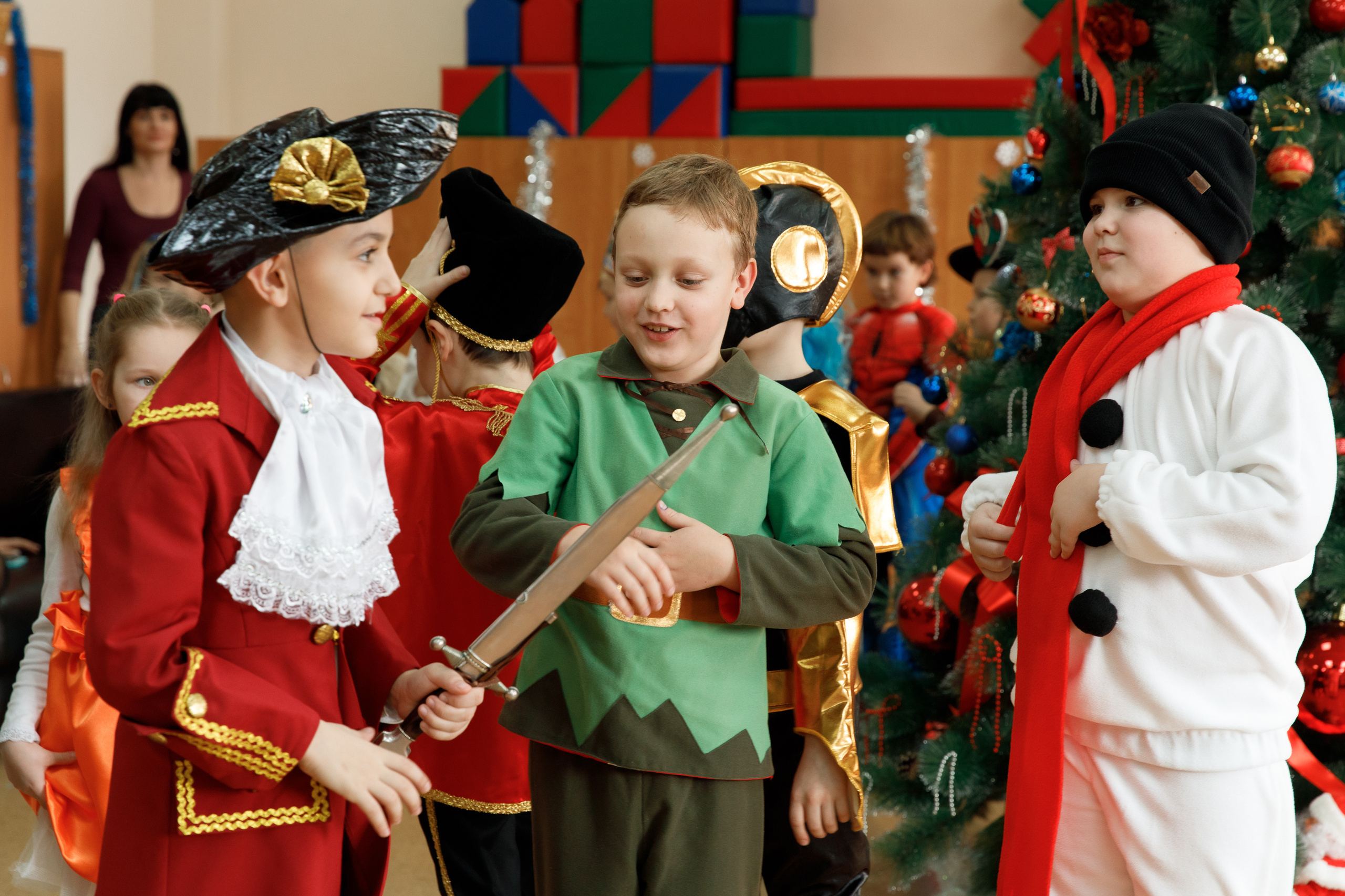 Школа «Кристалл» | Новогодняя программа. Свадебный, семейный и школьный фотограф в Сызрани Максим Баталов