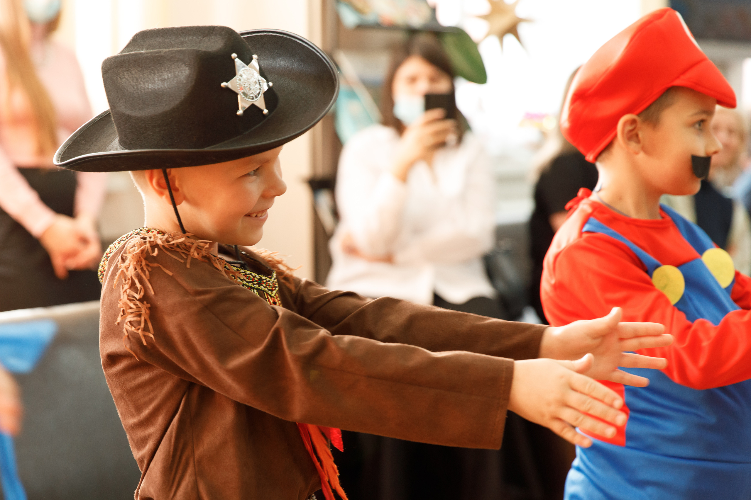 Школа «Кристалл» | Новогодняя программа. Свадебный, семейный и школьный фотограф в Сызрани Максим Баталов