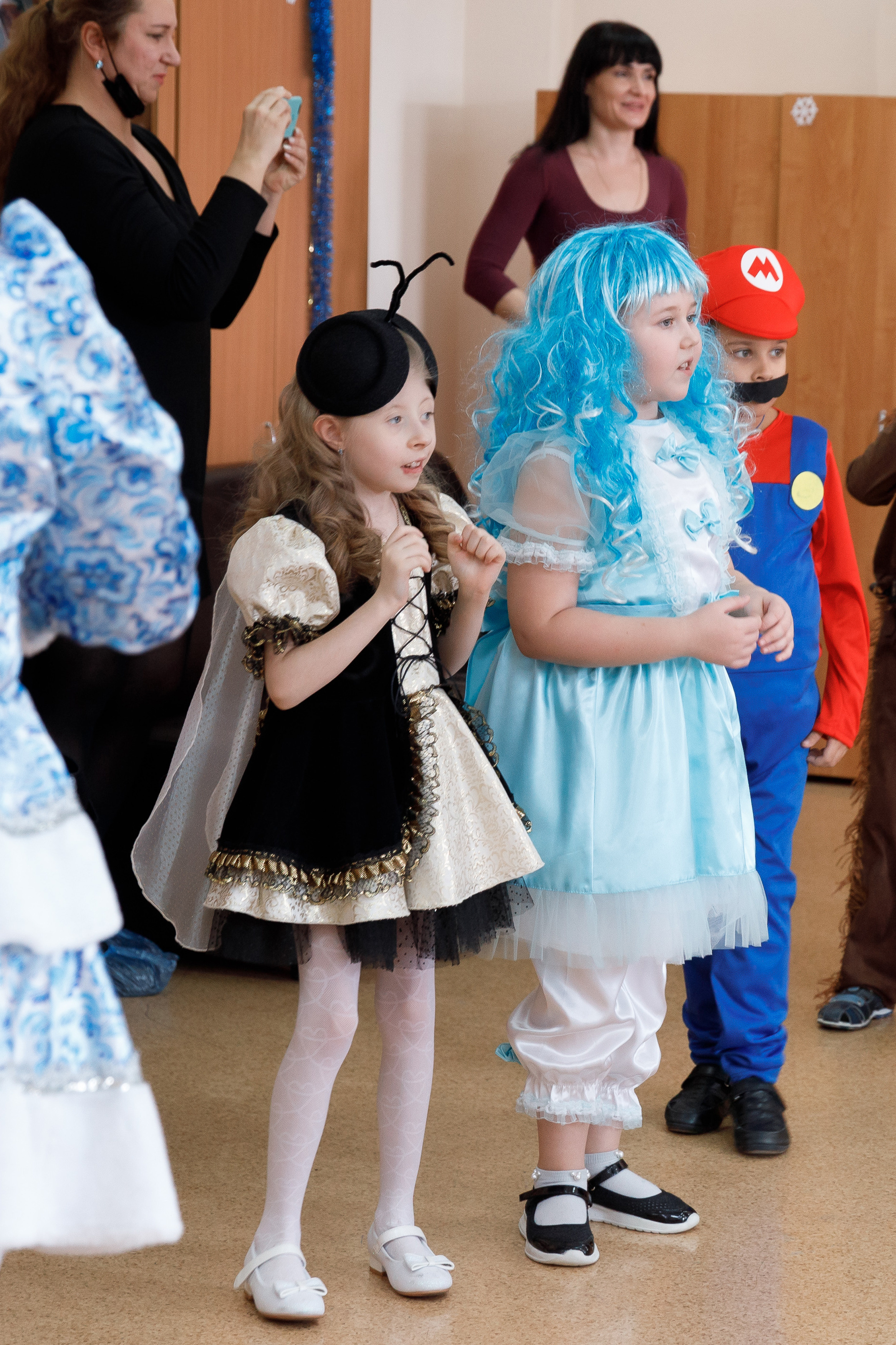 Школа «Кристалл» | Новогодняя программа. Свадебный, семейный и школьный фотограф в Сызрани Максим Баталов