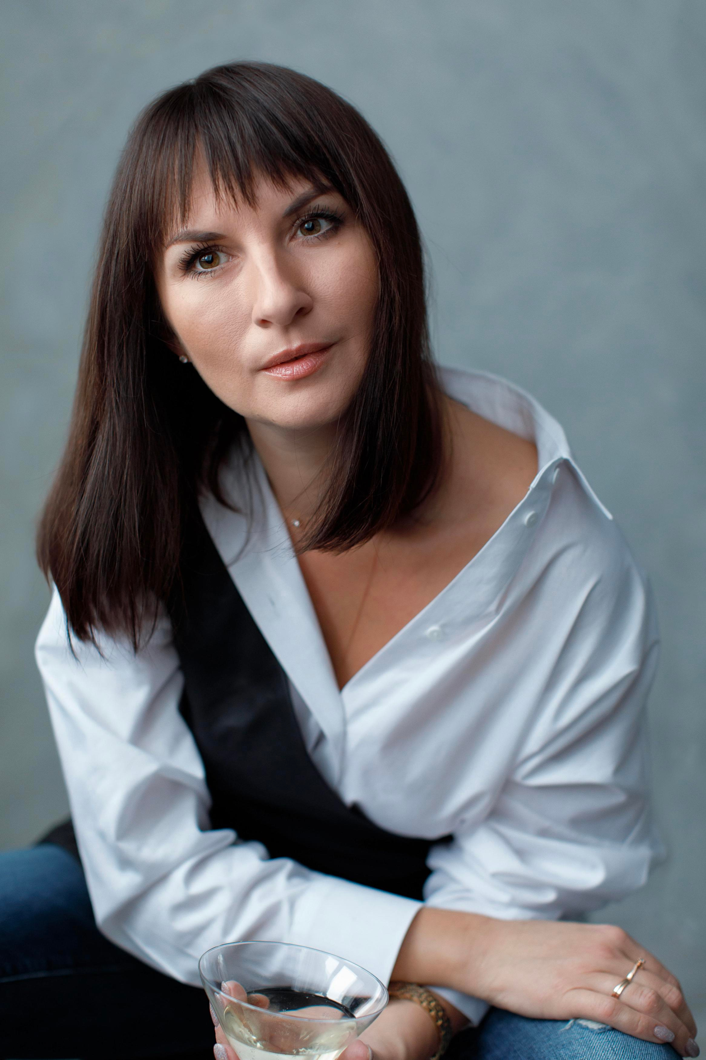 Nifertiti. Свадебный, семейный и школьный фотограф в Сызрани Максим Баталов