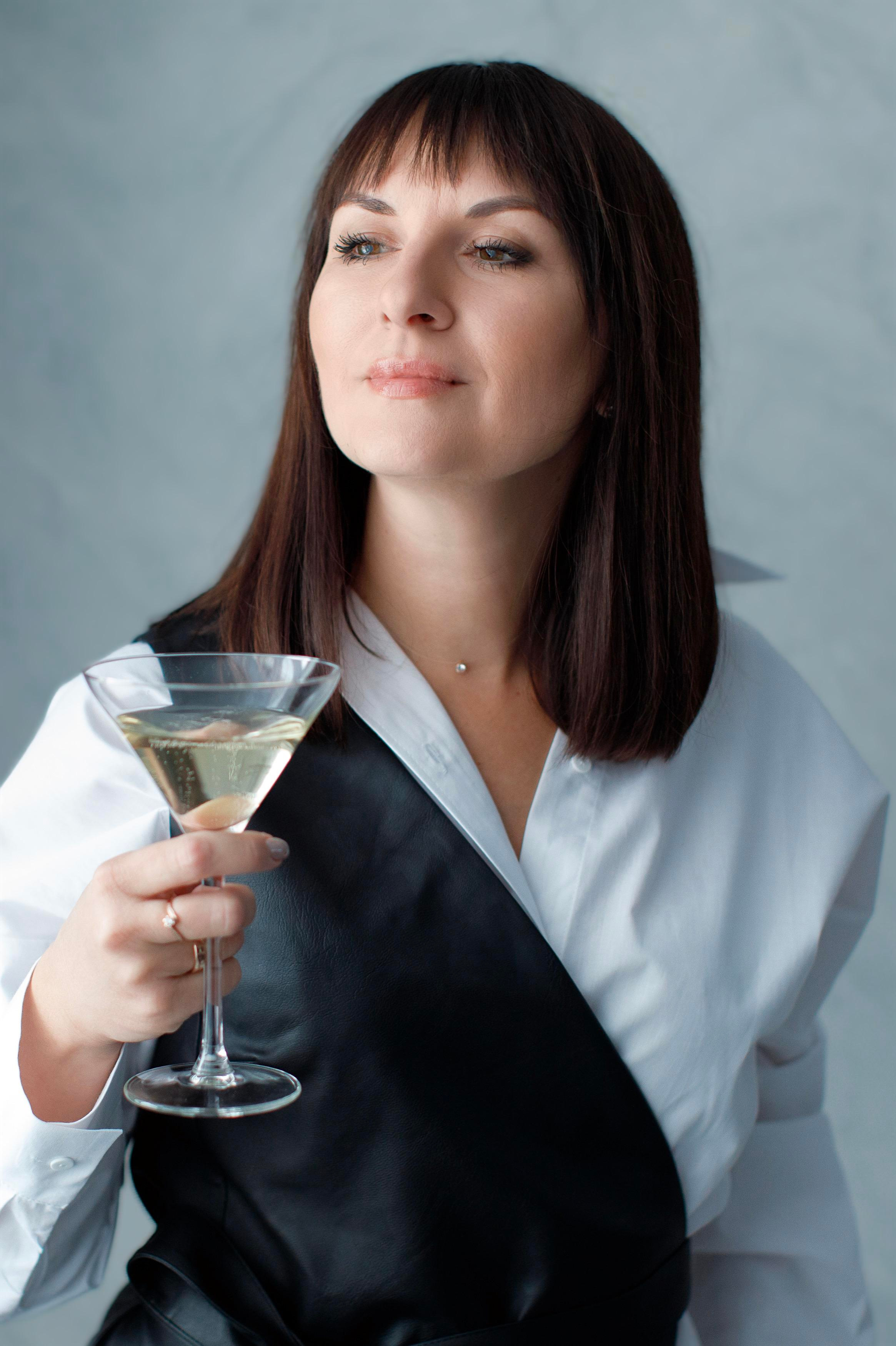 Nifertiti. Свадебный, семейный и школьный фотограф в Сызрани Максим Баталов